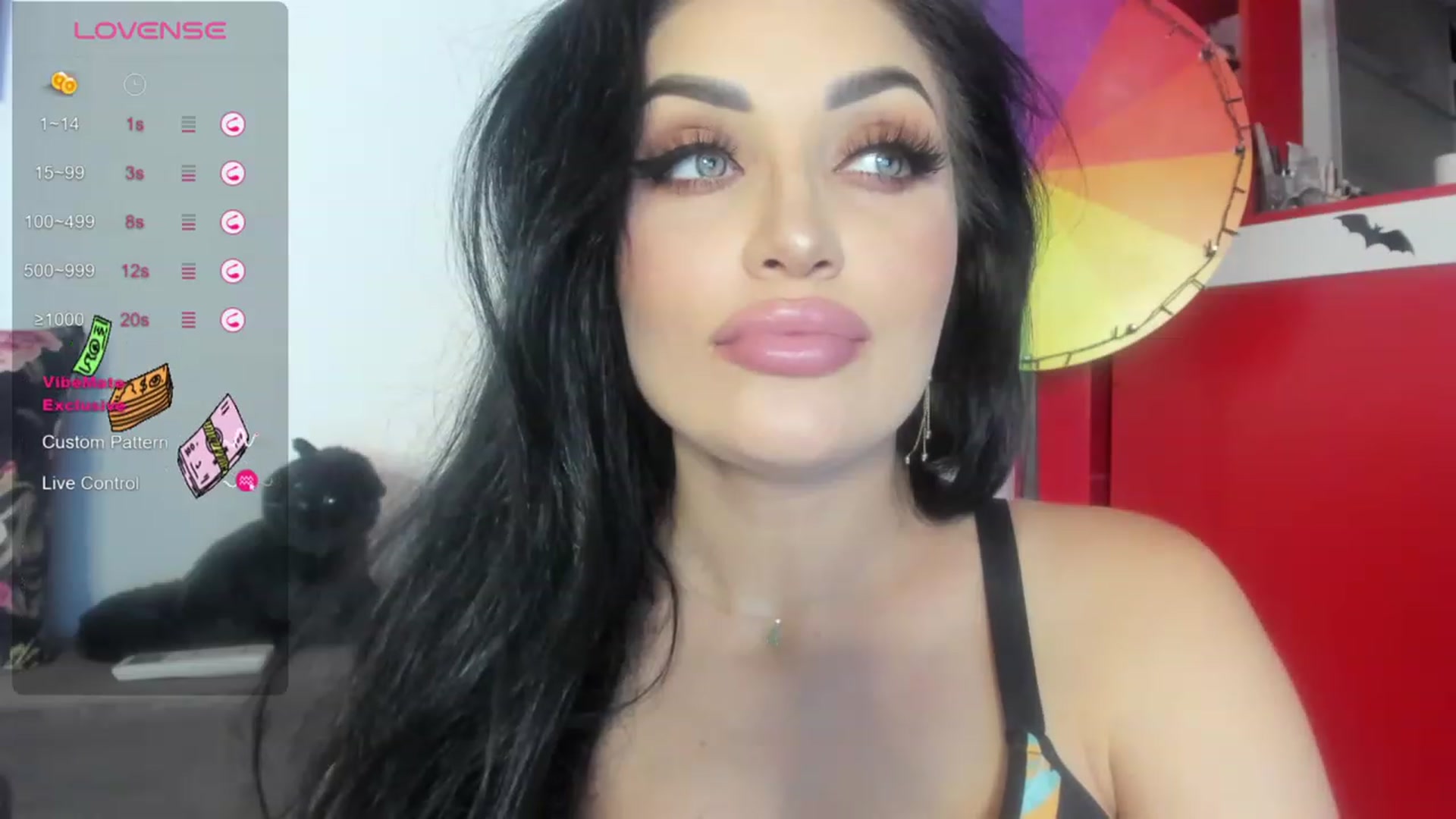 Gallery image thumbnail from AletaOcean's myfreecams stream on, 08/29/2023, 15:58 image 4 of 20