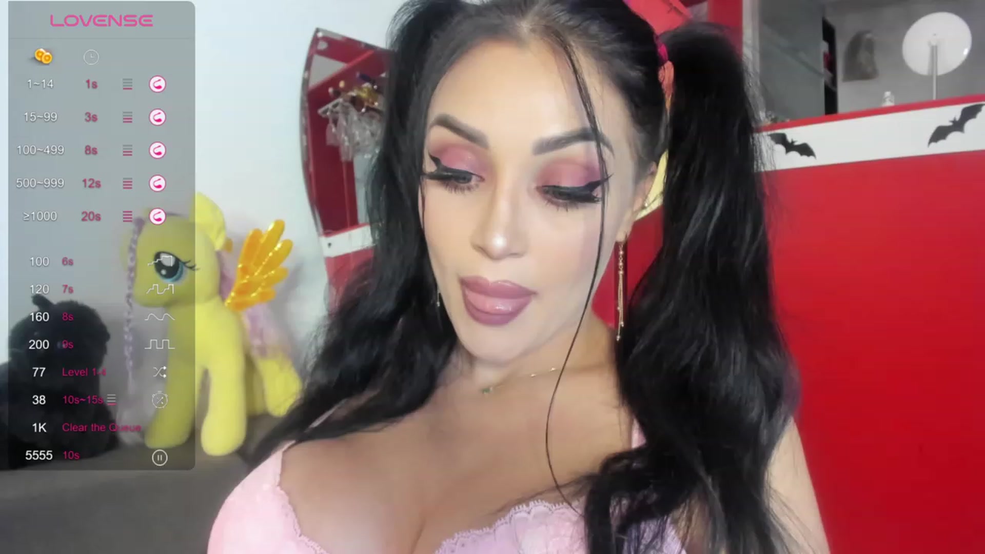 Gallery image thumbnail from AletaOcean's myfreecams stream on, 09/04/2023, 13:48 image 3 of 20