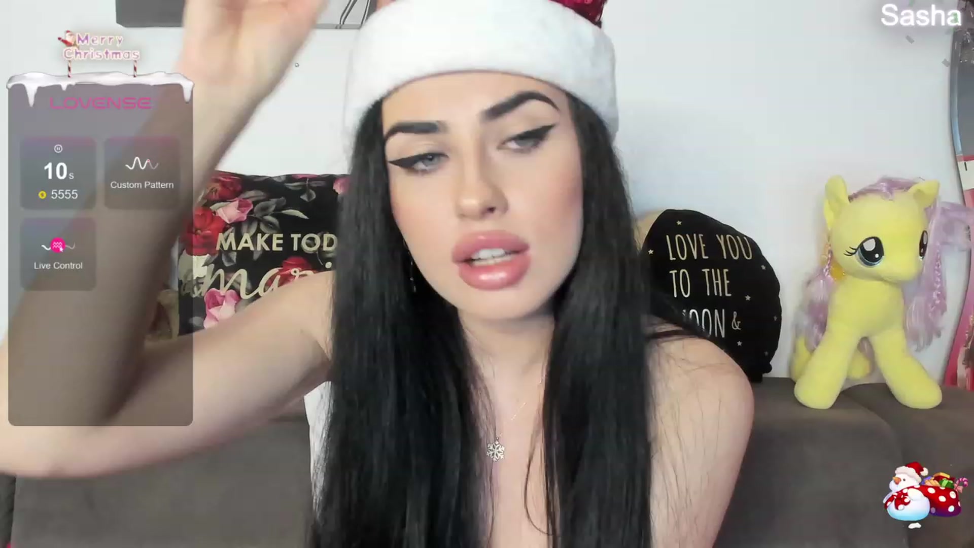Gallery image thumbnail from AletaOcean's myfreecams stream on, 12/22/2023, 11:52 image 3 of 20