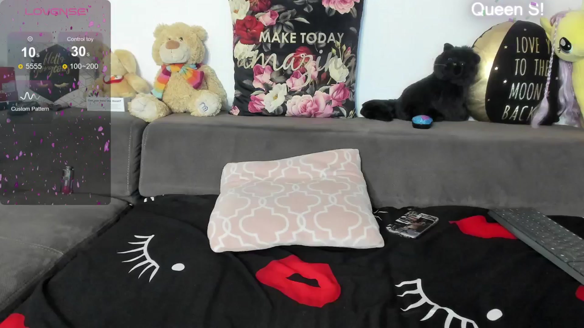 Gallery image thumbnail from AletaOcean's myfreecams stream on, 03/21/2024, 11:07 image 3 of 20
