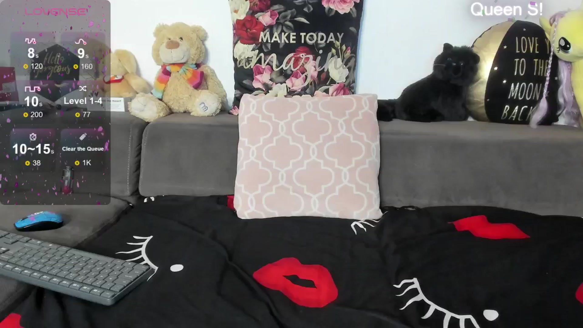 Gallery image thumbnail from AletaOcean's myfreecams stream on, 03/21/2024, 11:07 image 9 of 20