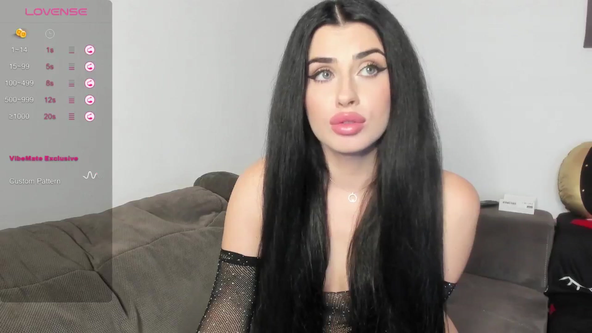 Gallery image thumbnail from AletaOcean's myfreecams stream on, 05/09/2024, 09:14 image 10 of 20