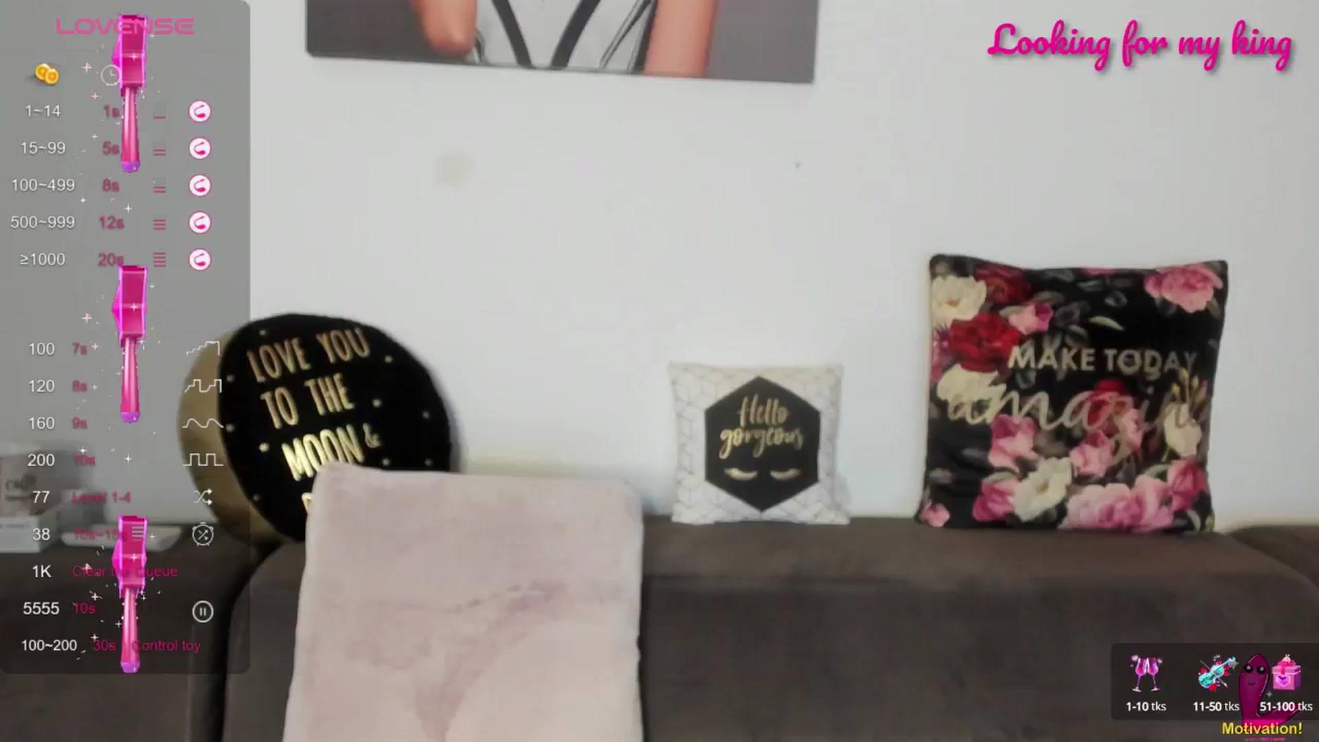 Gallery image thumbnail from AletaOcean's myfreecams stream on, 06/17/2024, 09:17 image 9 of 20