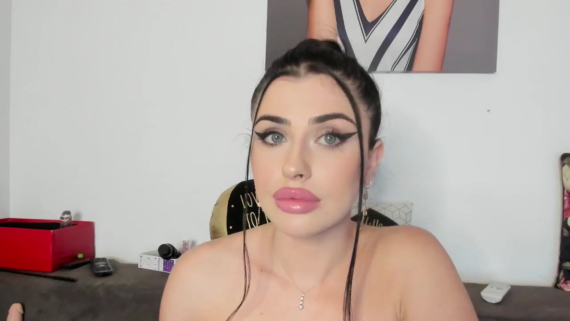 Gallery image thumbnail from AletaOcean's myfreecams stream on, 07/02/2024, 07:43 image 19 of 20