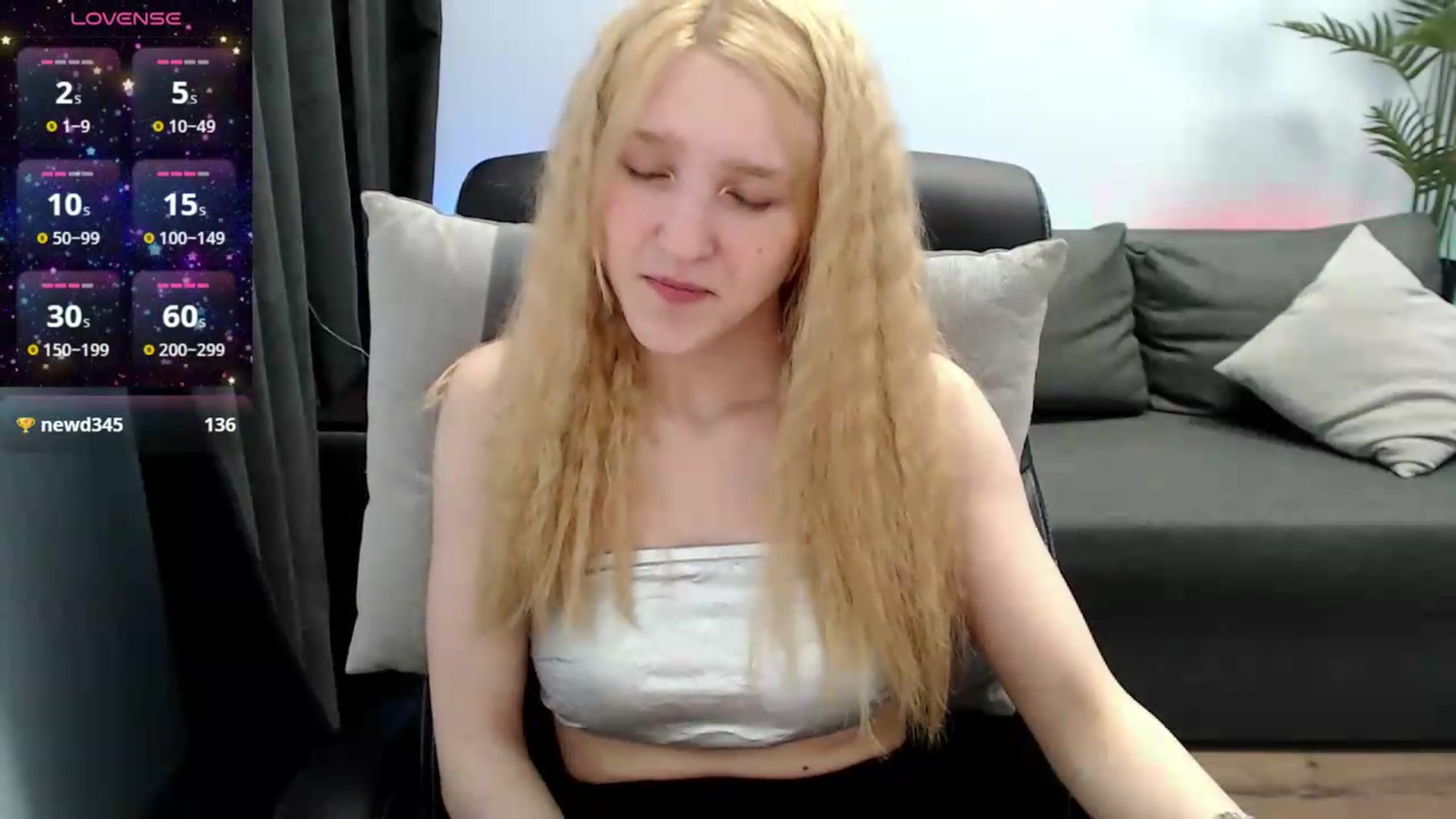 Gallery image thumbnail from AlettaPearl's myfreecams stream on, 06/02/2026, 09:33 image 2 of 20