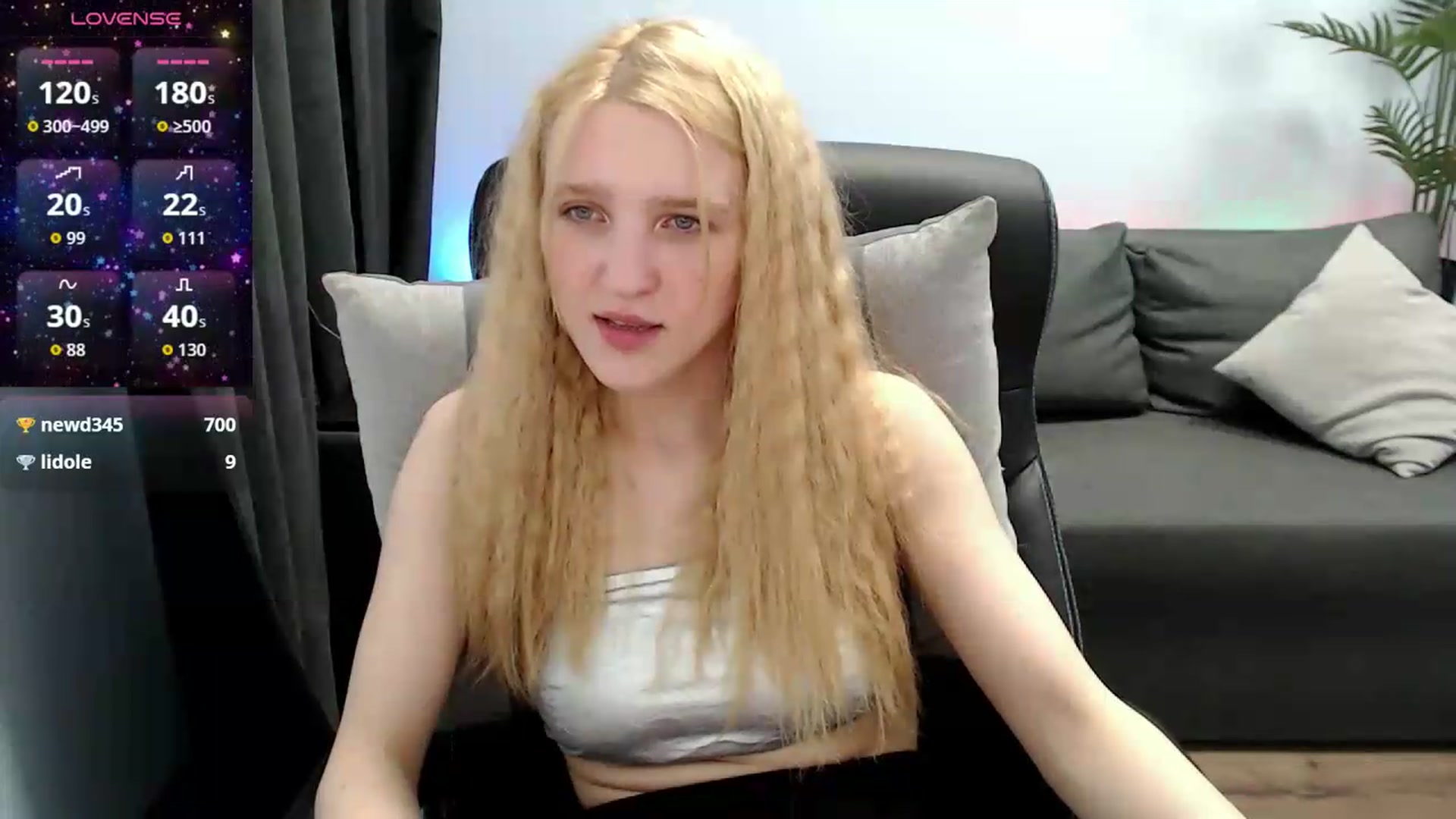 Gallery image thumbnail from AlettaPearl's myfreecams stream on, 06/02/2026, 09:33 image 16 of 20