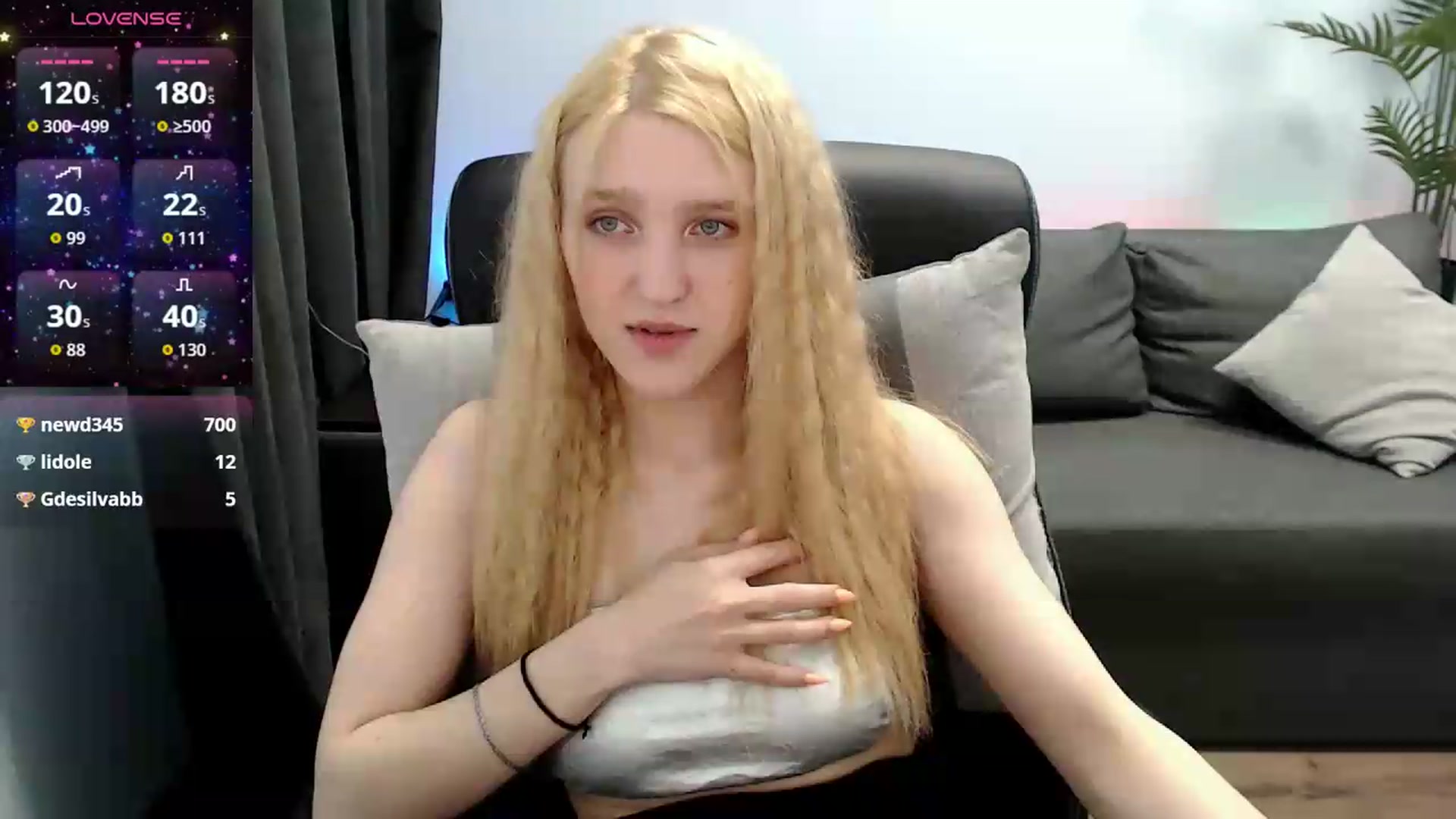 Gallery image thumbnail from AlettaPearl's myfreecams stream on, 06/02/2026, 11:08 image 5 of 20