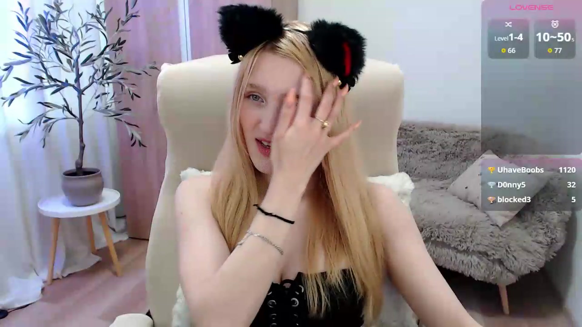 Gallery image thumbnail from AlettaPearl's myfreecams stream on, 06/08/2026, 12:27 image 11 of 20