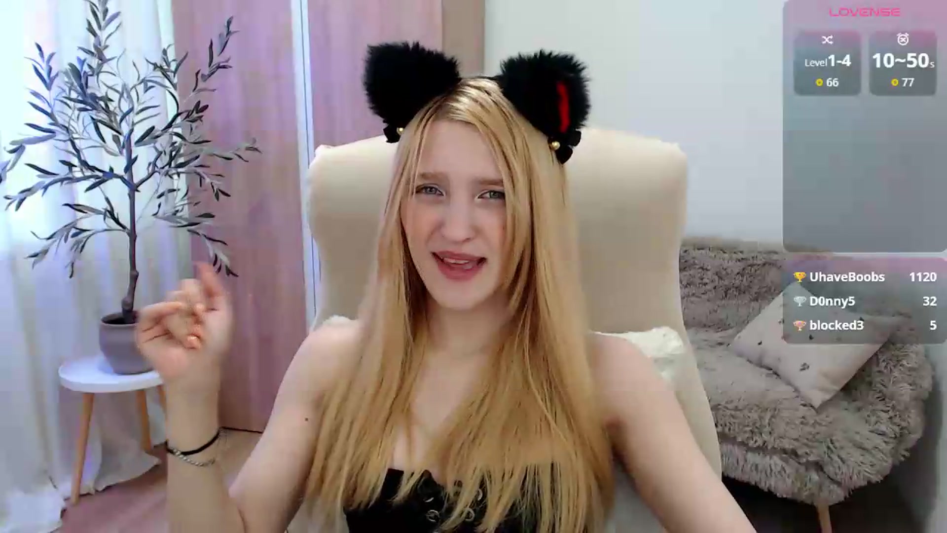 Gallery image thumbnail from AlettaPearl's myfreecams stream on, 06/08/2026, 12:27 image 7 of 20