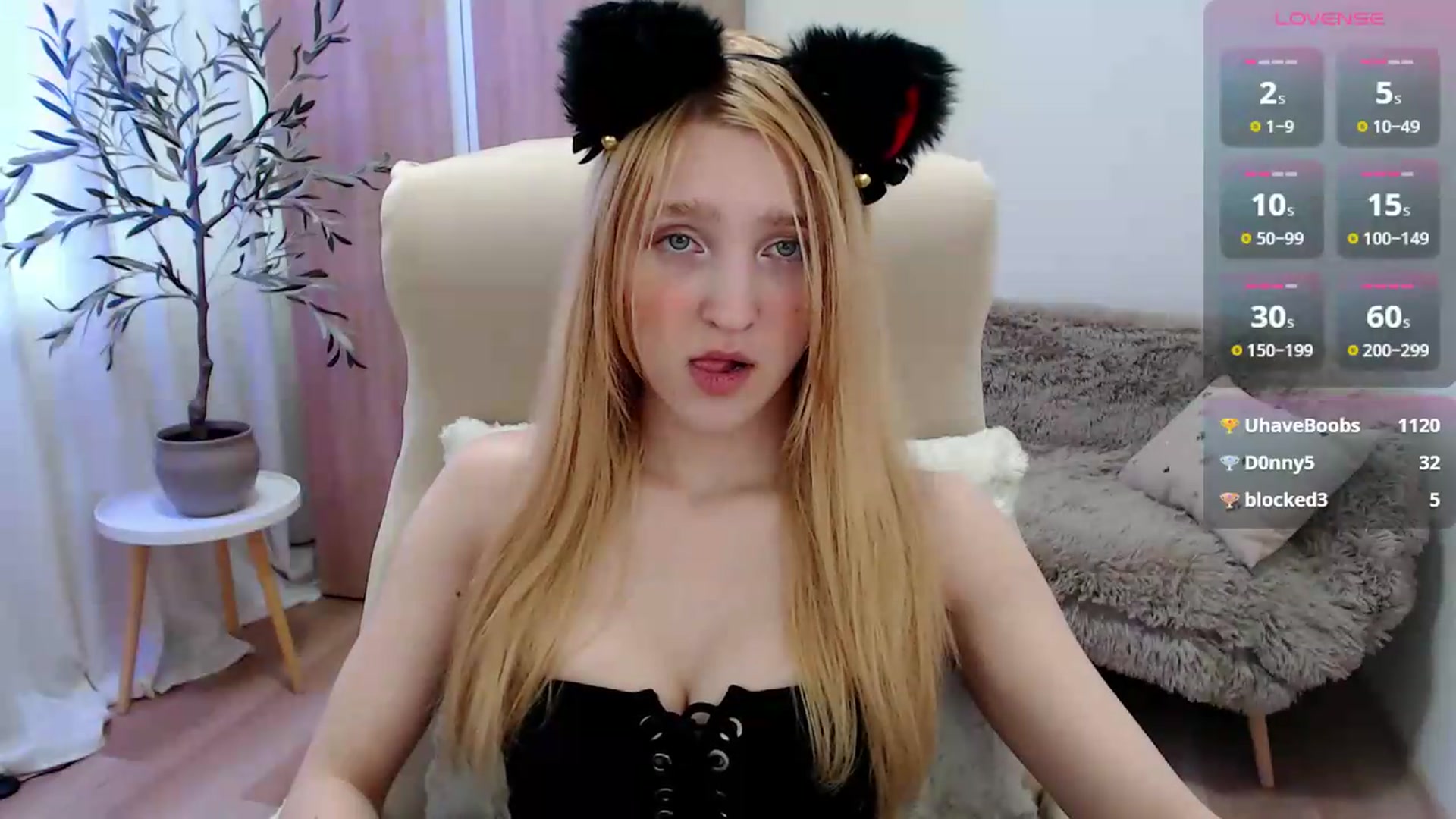 Gallery image thumbnail from AlettaPearl's myfreecams stream on, 06/08/2026, 12:27 image 10 of 20