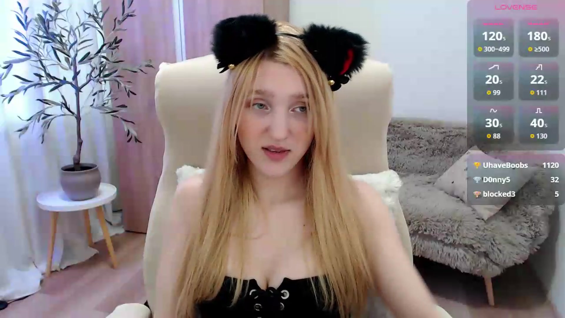 Gallery image thumbnail from AlettaPearl's myfreecams stream on, 06/08/2026, 12:27 image 13 of 20
