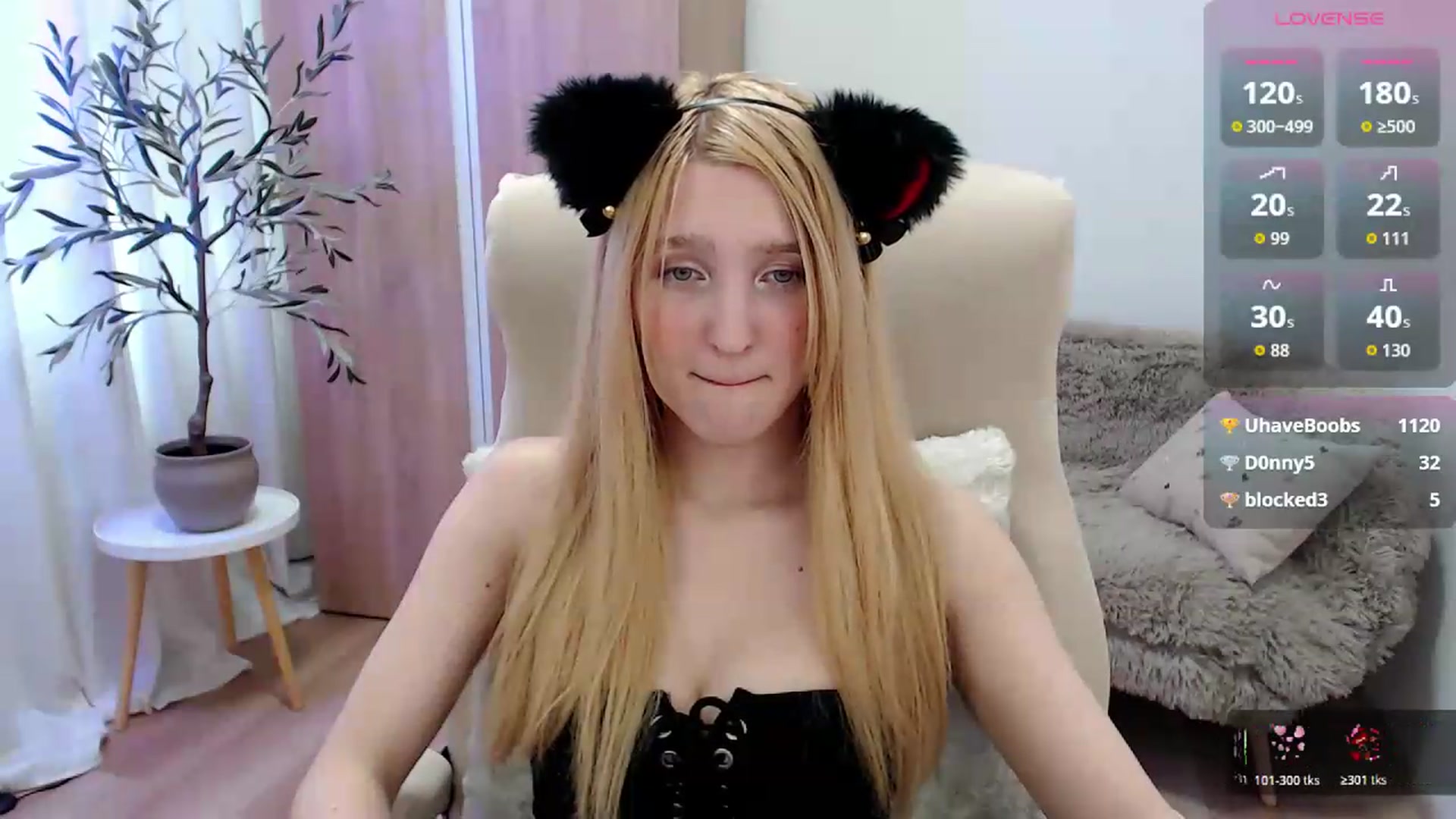 Gallery image thumbnail from AlettaPearl's myfreecams stream on, 06/08/2026, 13:37 image 5 of 20