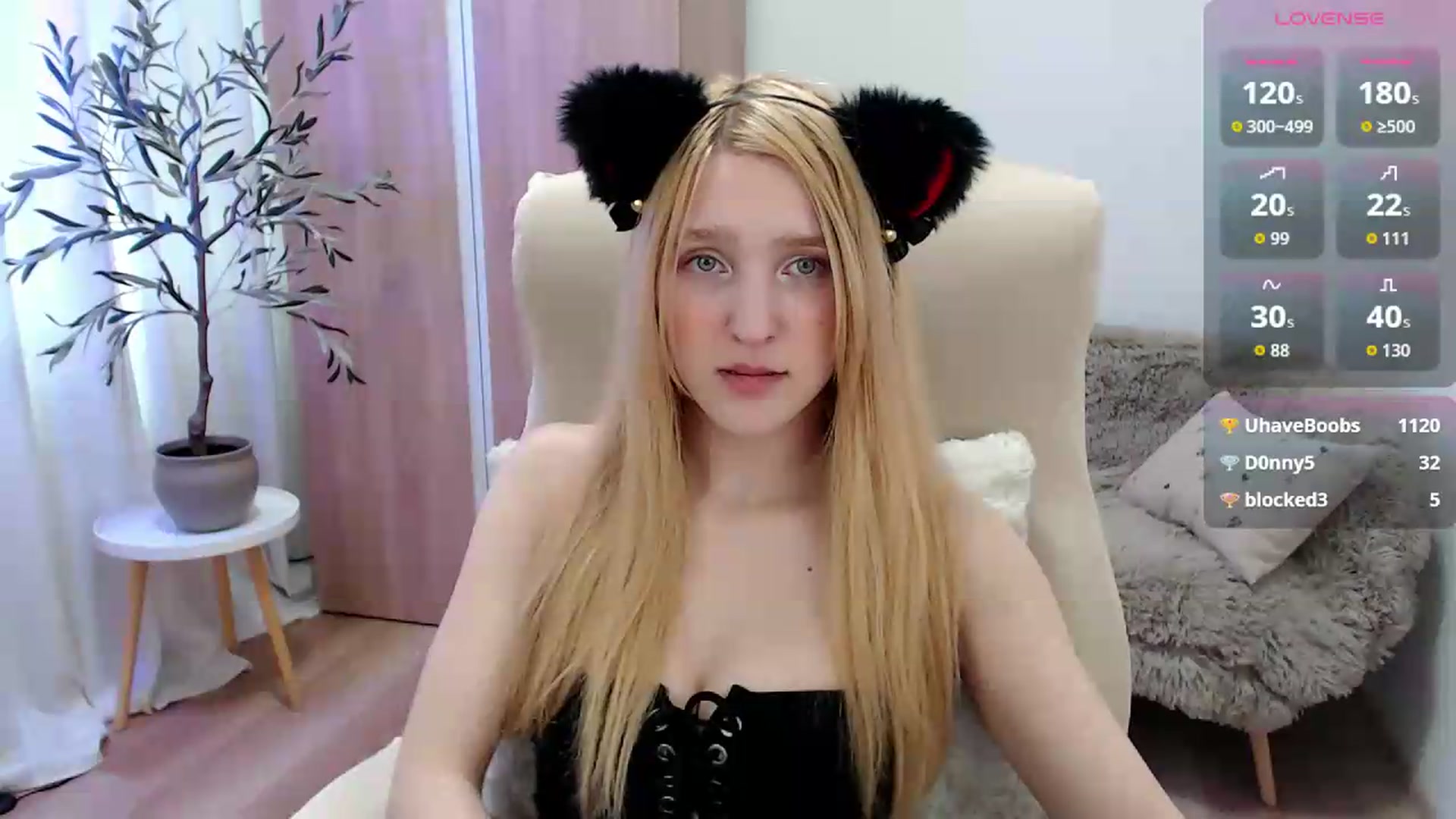 Gallery image thumbnail from AlettaPearl's myfreecams stream on, 06/08/2026, 13:37 image 4 of 20