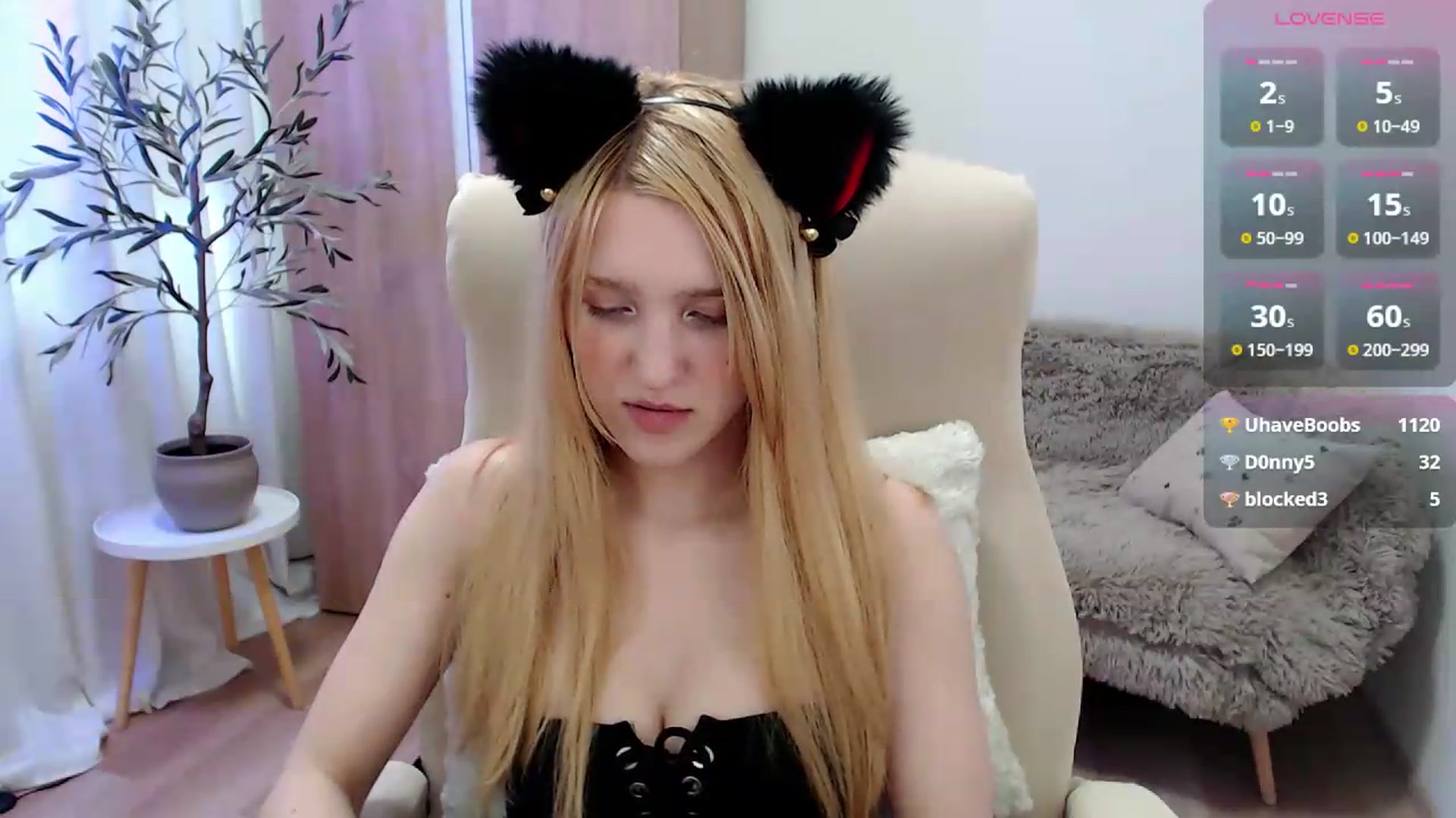 Gallery image thumbnail from AlettaPearl's myfreecams stream on, 06/08/2026, 13:37 image 10 of 20