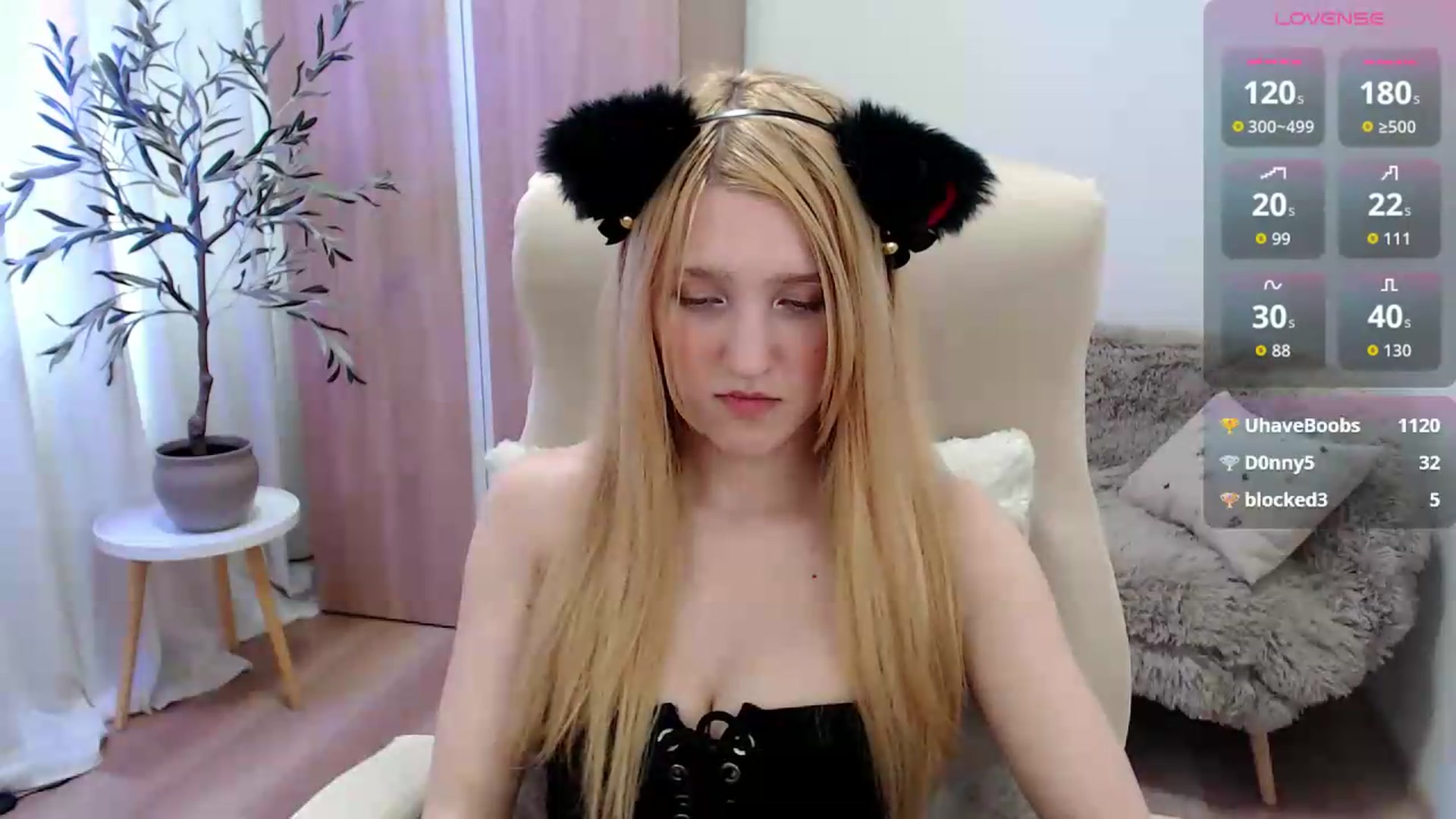 Gallery image thumbnail from AlettaPearl's myfreecams stream on, 06/08/2026, 13:37 image 3 of 20