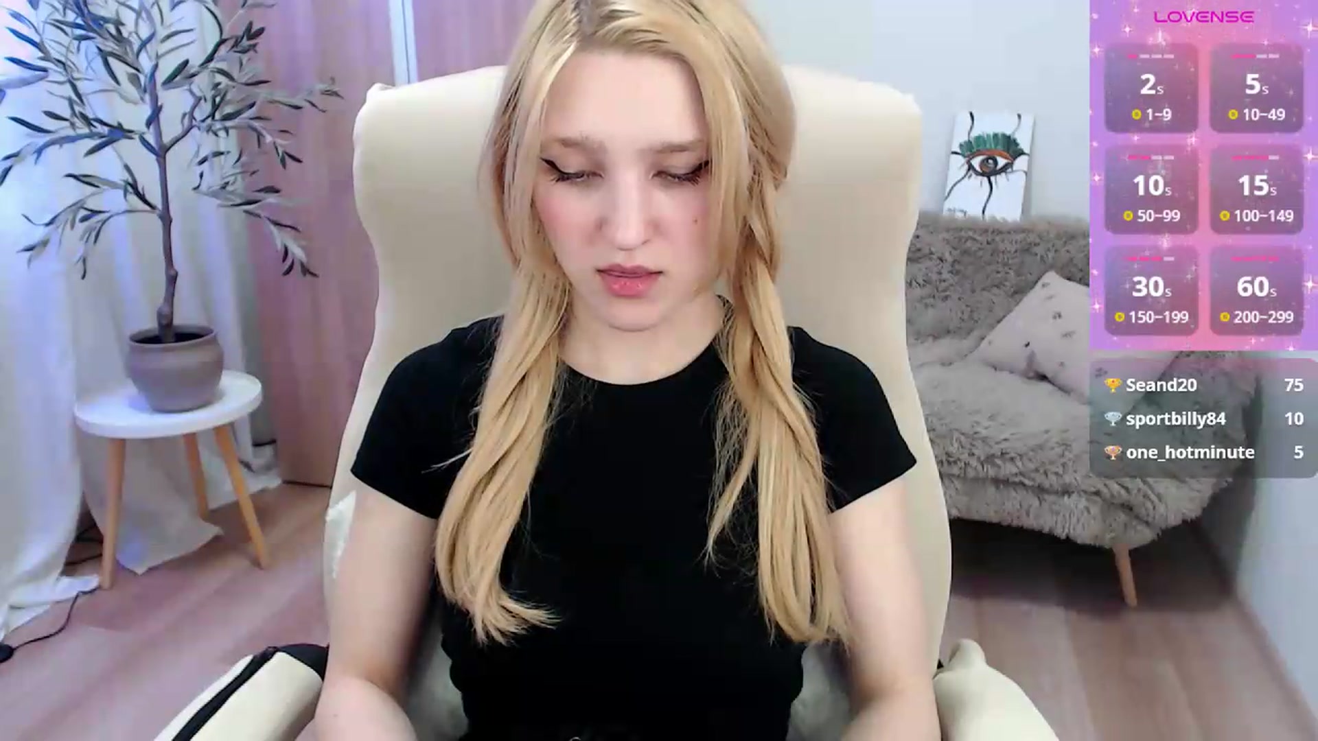 Gallery image thumbnail from AlettaPearl's myfreecams stream on, 06/11/2026, 11:47 image 10 of 20