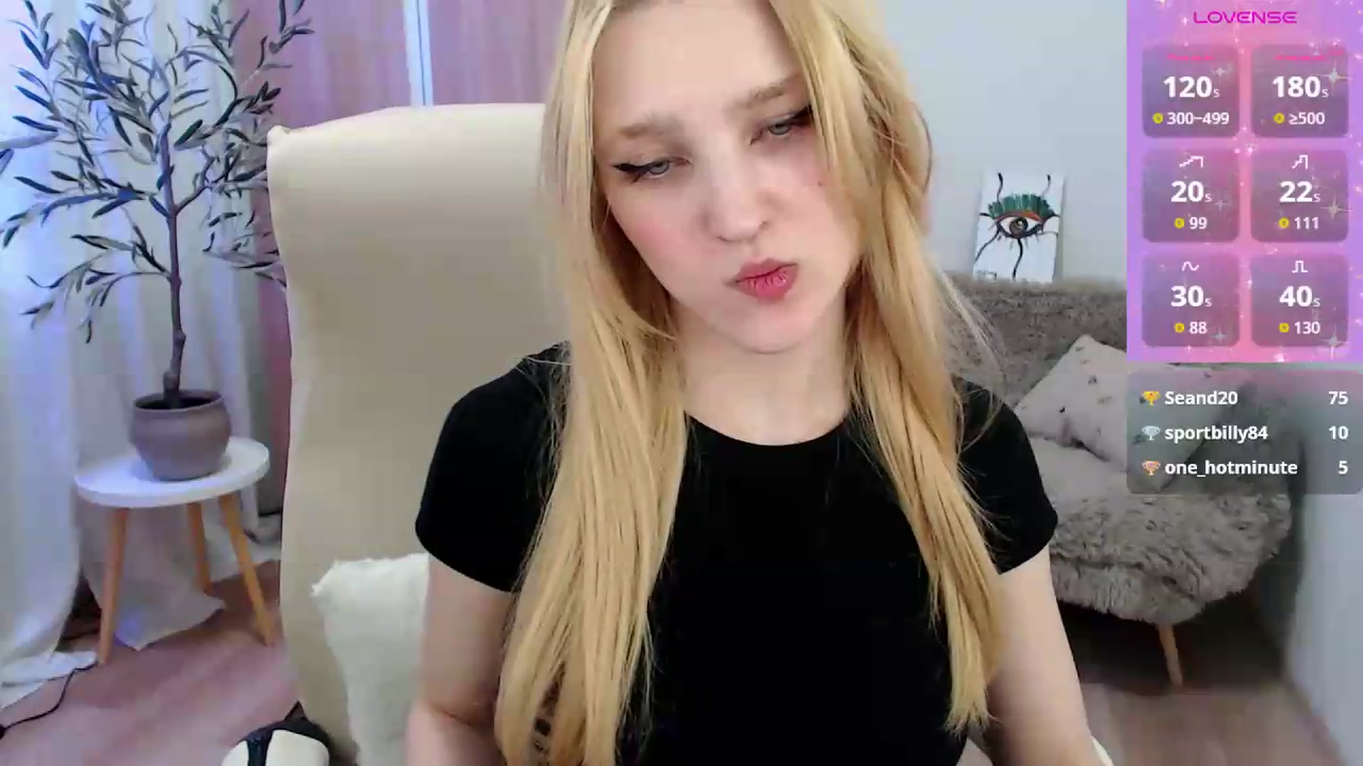 Gallery image thumbnail from AlettaPearl's myfreecams stream on, 06/11/2026, 11:47 image 11 of 20