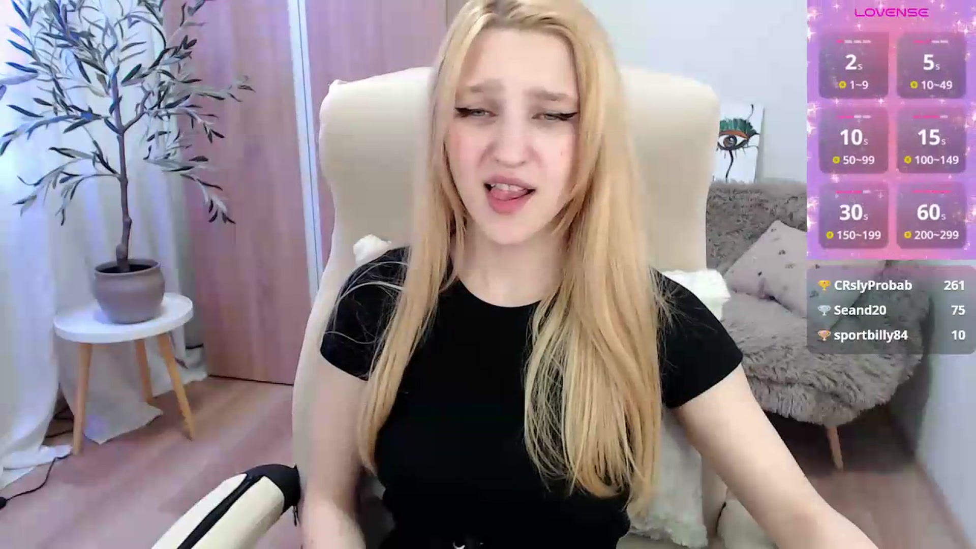 Gallery image thumbnail from AlettaPearl's myfreecams stream on, 06/11/2026, 12:28 image 14 of 20