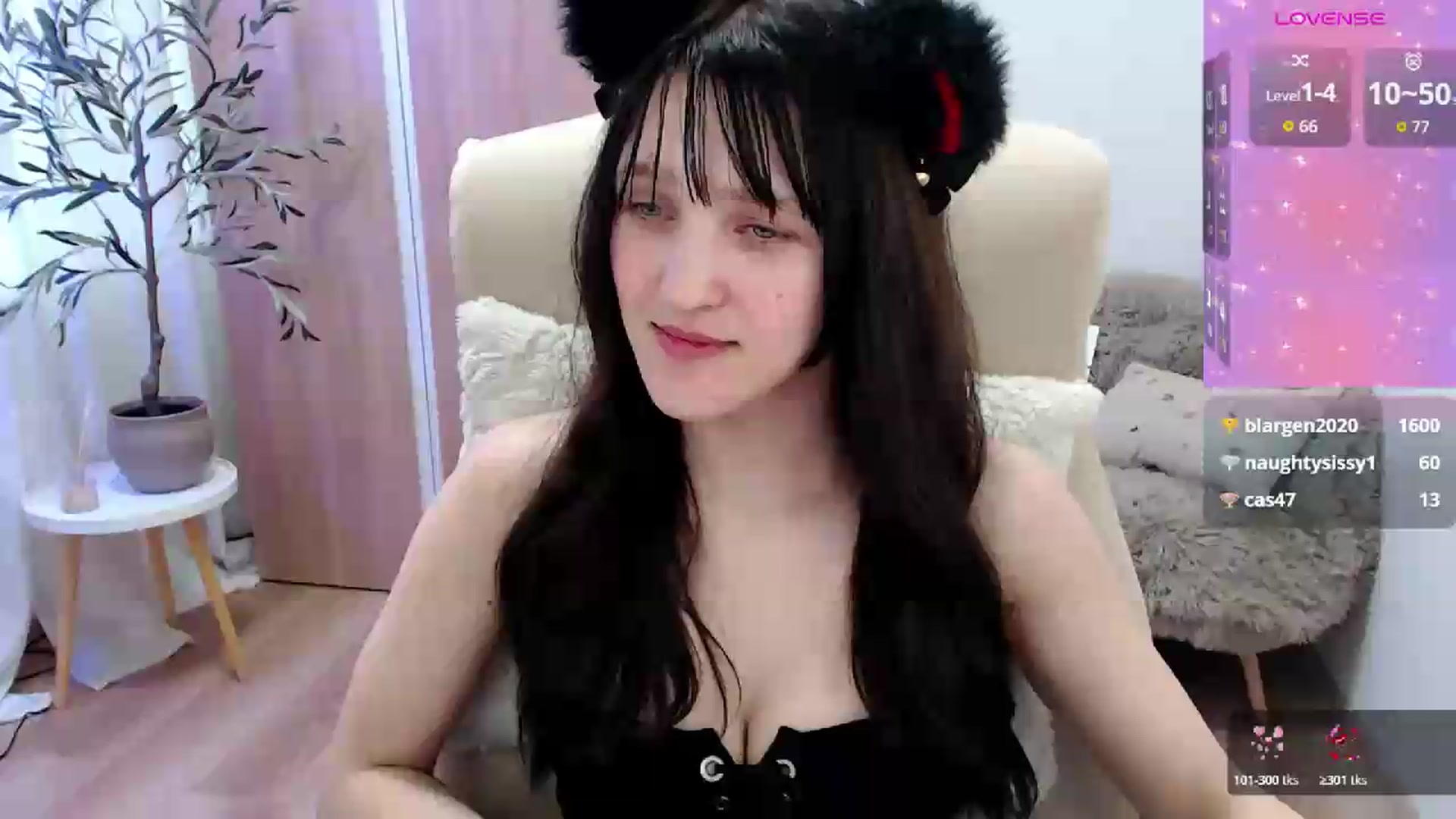 Gallery image thumbnail from AlettaPearl's myfreecams stream on, 06/21/2026, 11:55 image 1 of 20
