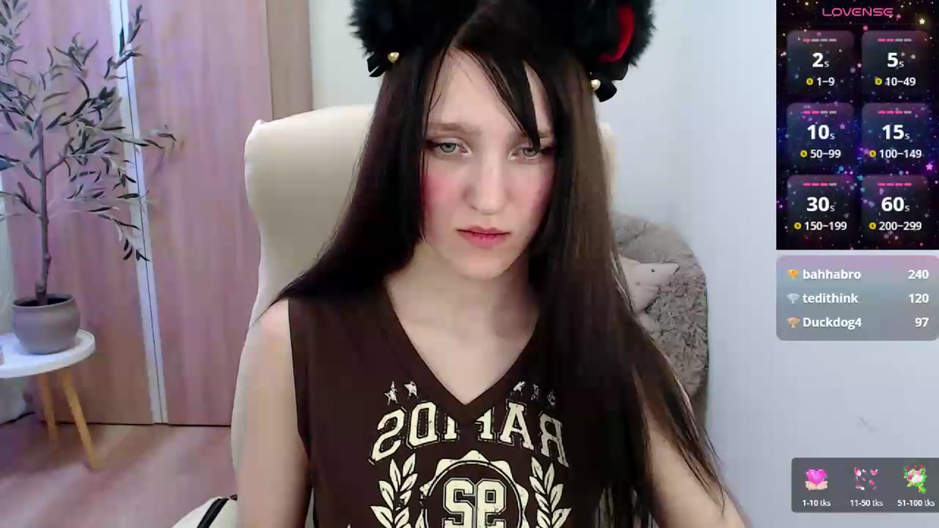 Gallery image thumbnail from AlettaPearl's myfreecams stream on, 06/27/2026, 11:42 image 18 of 20