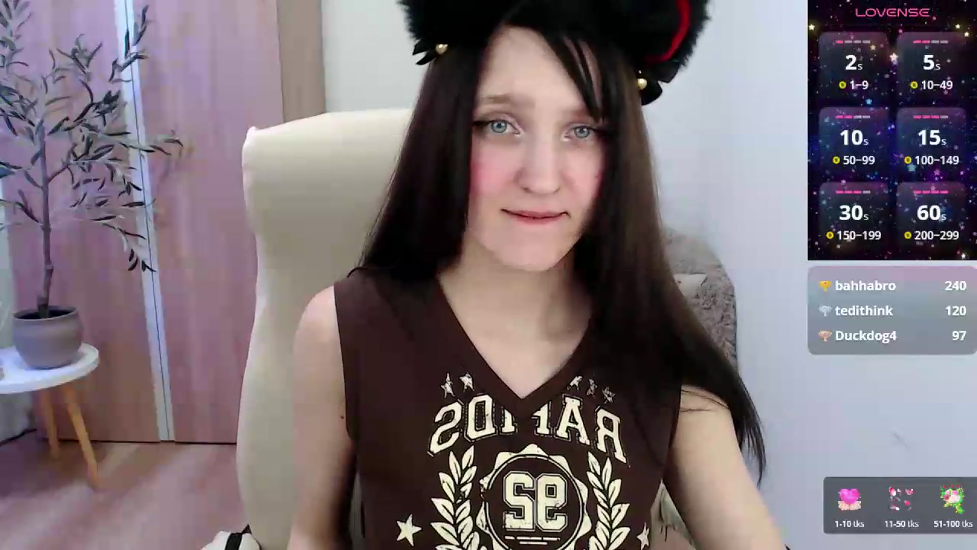 Gallery image thumbnail from AlettaPearl's myfreecams stream on, 06/27/2026, 12:42 image 17 of 20