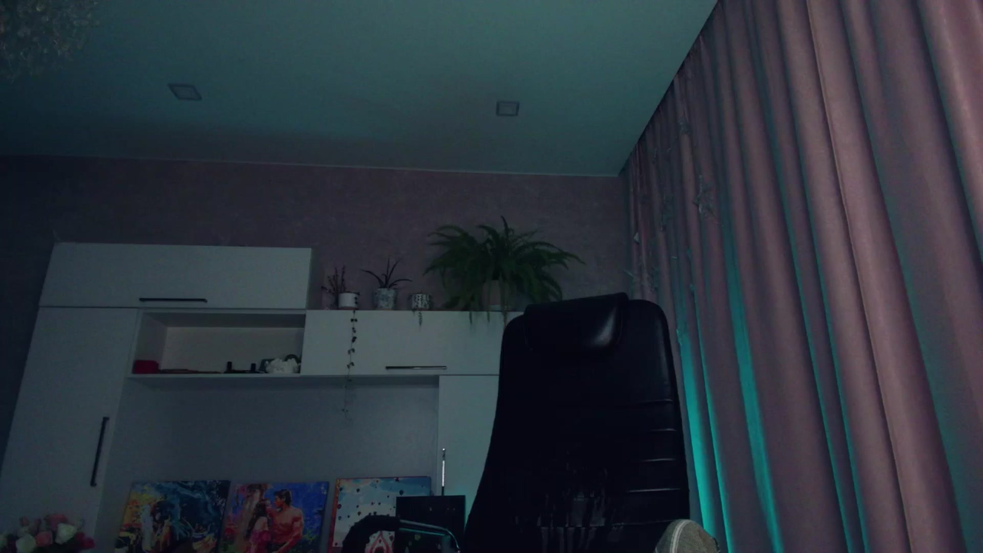 Gallery image thumbnail from AlexImpreza's myfreecams stream on, 11/16/2025, 14:20 image 16 of 20
