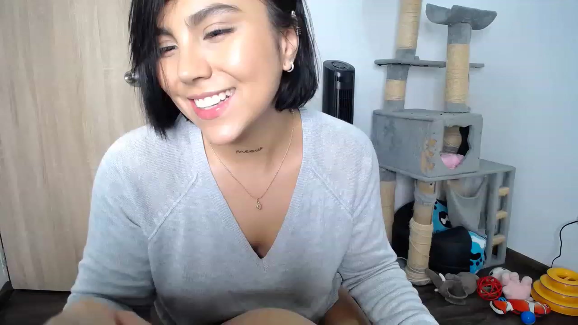 Gallery image thumbnail from AlexLions's myfreecams stream on, 11/29/2022, 24:09 image 18 of 20