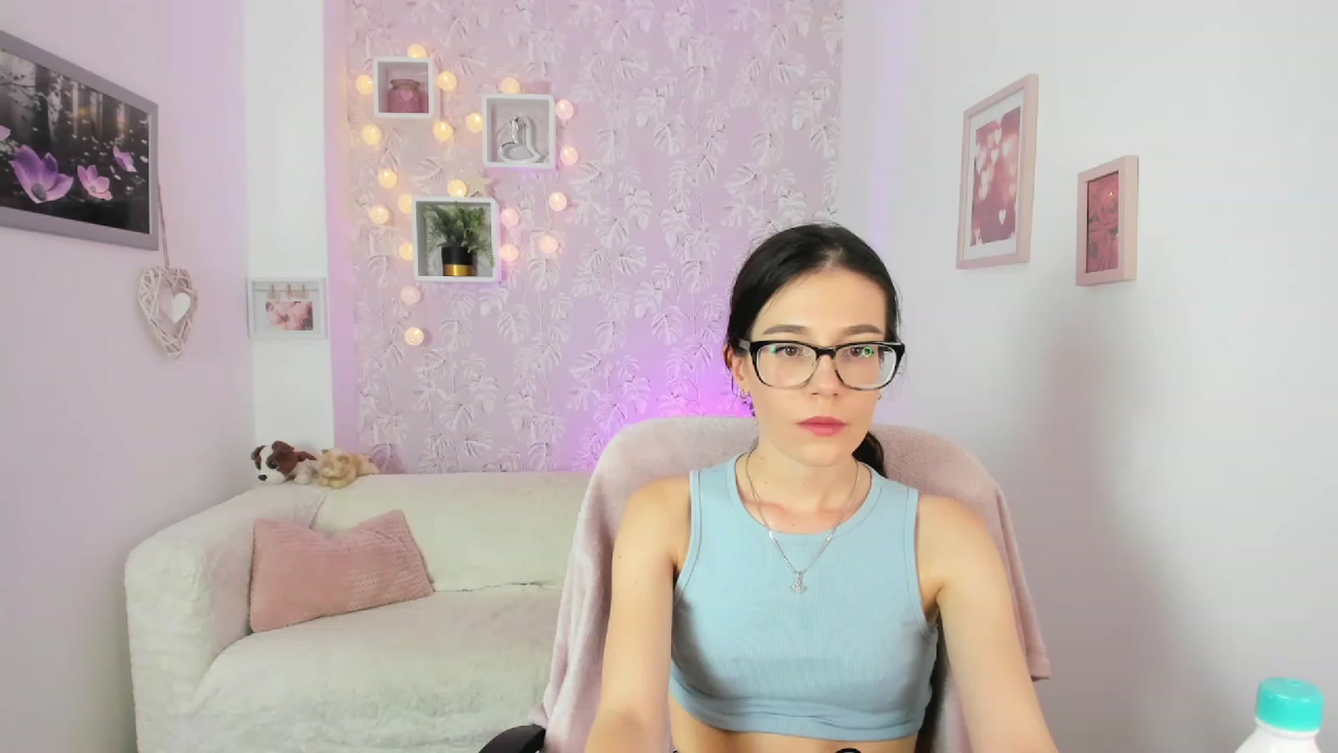 Gallery image thumbnail from Alex_Coal18's myfreecams stream on, 09/12/2023, 07:55 image 15 of 20