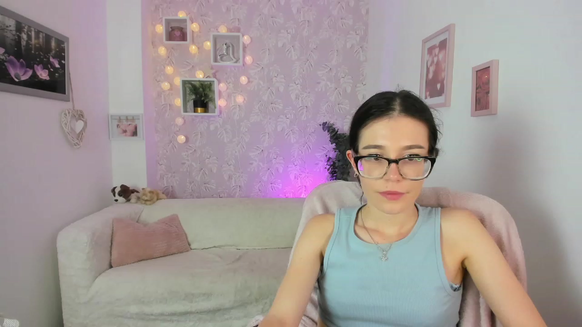 Gallery image thumbnail from Alex_Coal18's myfreecams stream on, 09/12/2023, 12:13 image 7 of 20