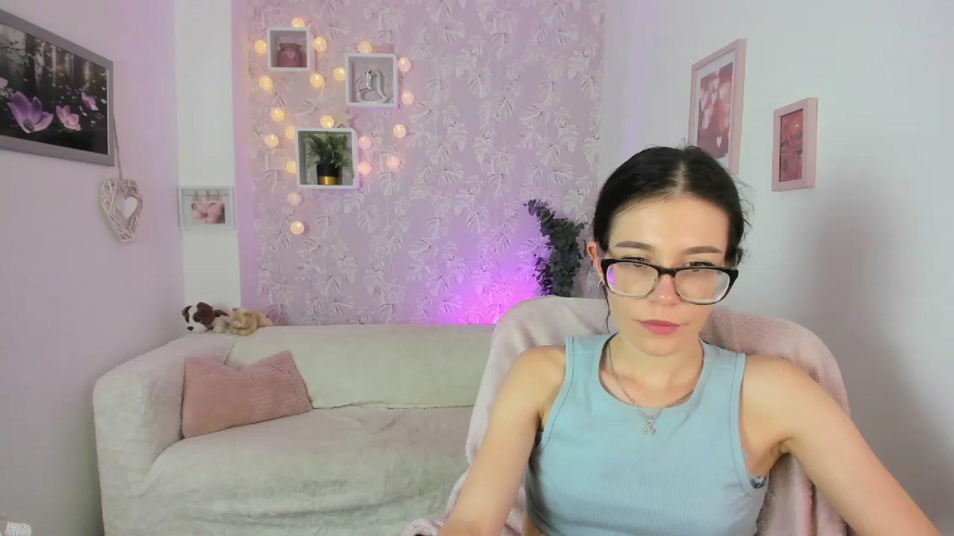Gallery image thumbnail from Alex_Coal18's myfreecams stream on, 09/12/2023, 12:13 image 6 of 20