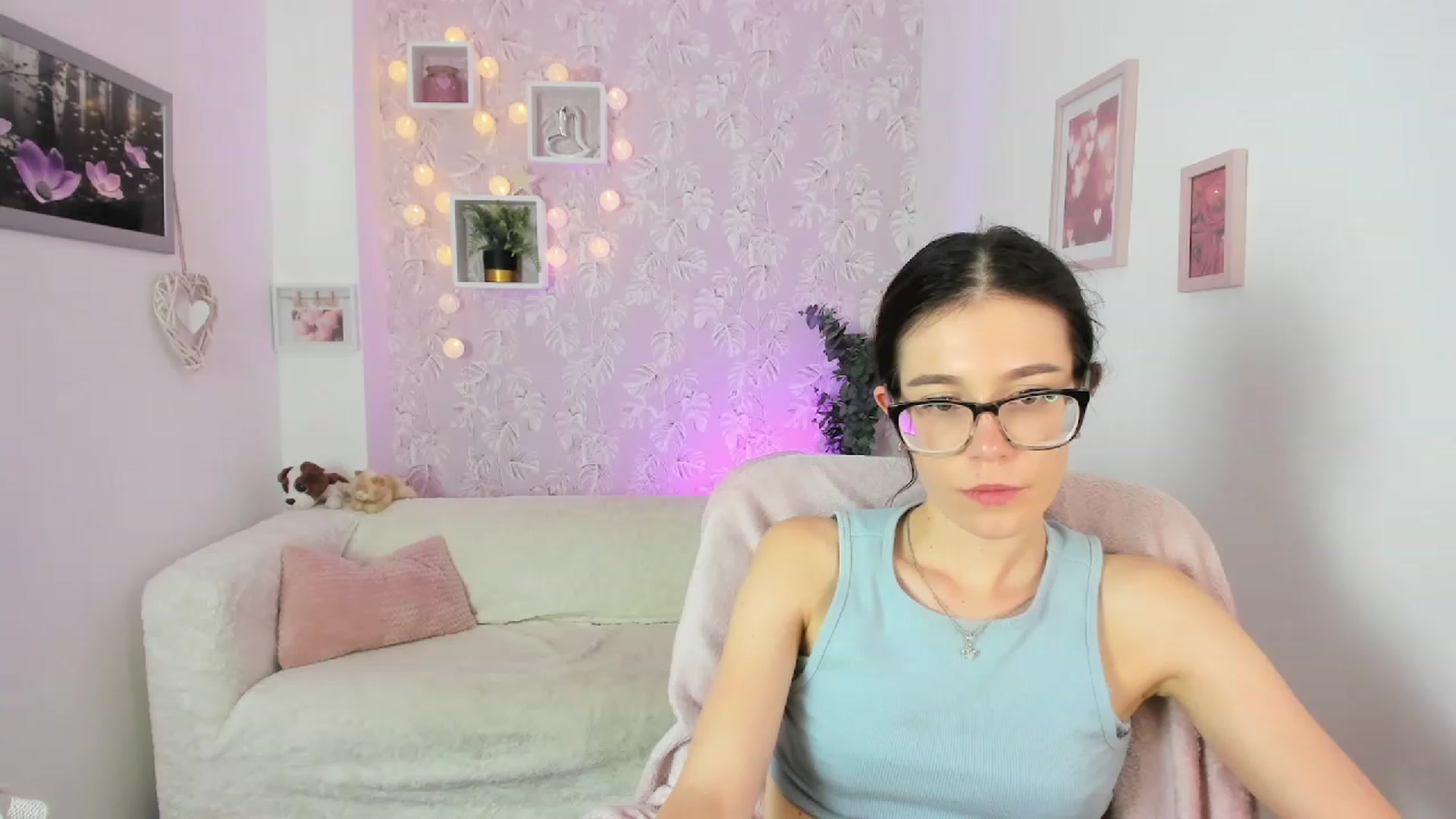 Gallery image thumbnail from Alex_Coal18's myfreecams stream on, 09/12/2023, 12:13 image 5 of 20