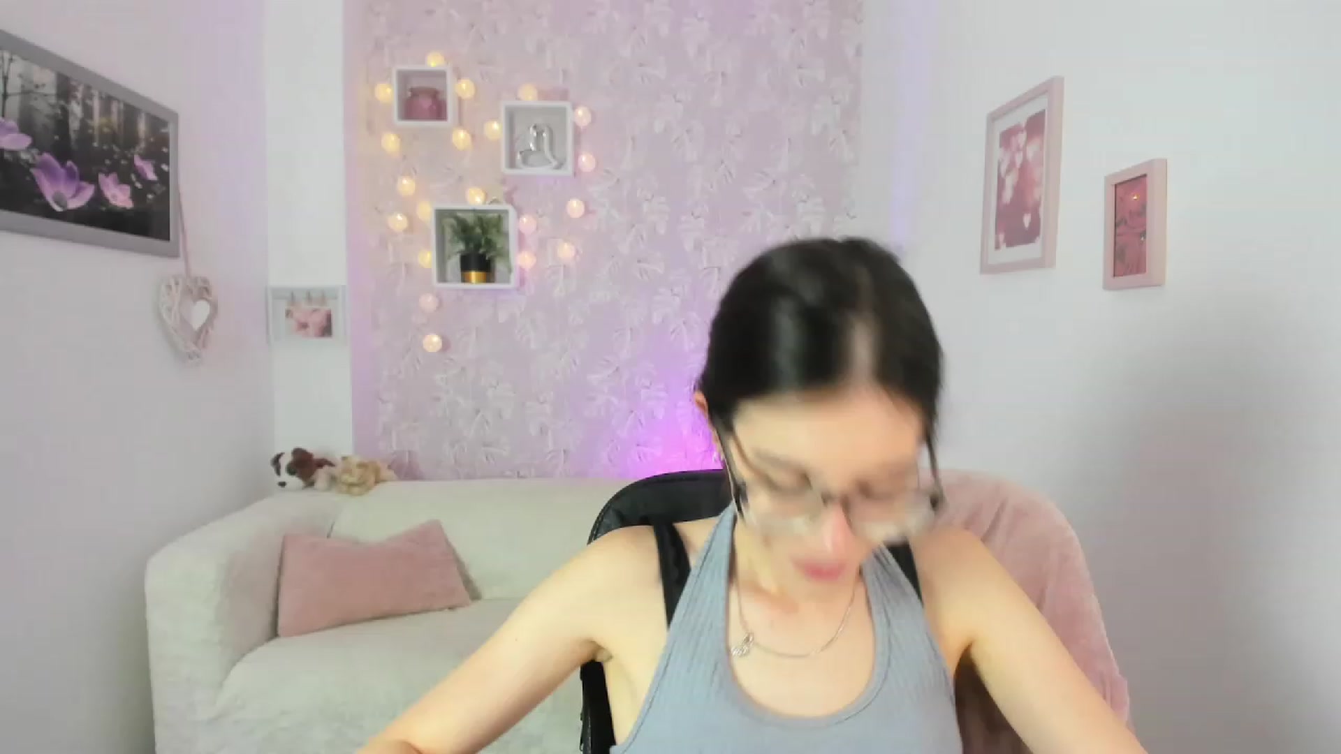 Gallery image thumbnail from Alex_Coal18's myfreecams stream on, 09/15/2023, 10:54 image 8 of 20