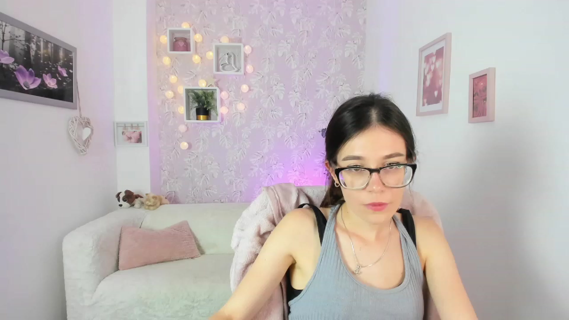 Gallery image thumbnail from Alex_Coal18's myfreecams stream on, 09/15/2023, 10:54 image 10 of 20