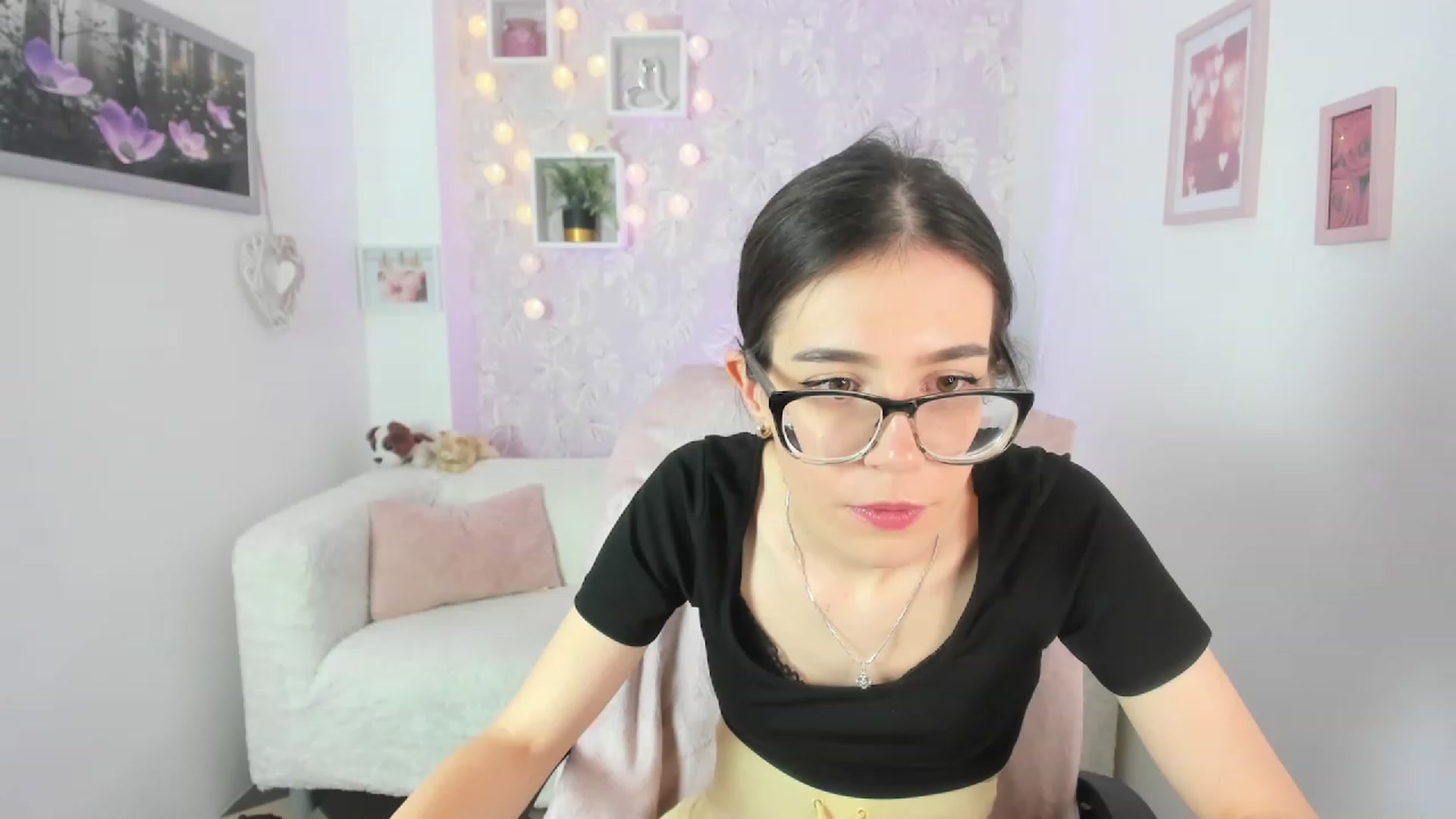 Gallery image thumbnail from Alex_Coal18's myfreecams stream on, 09/18/2023, 11:45 image 13 of 20