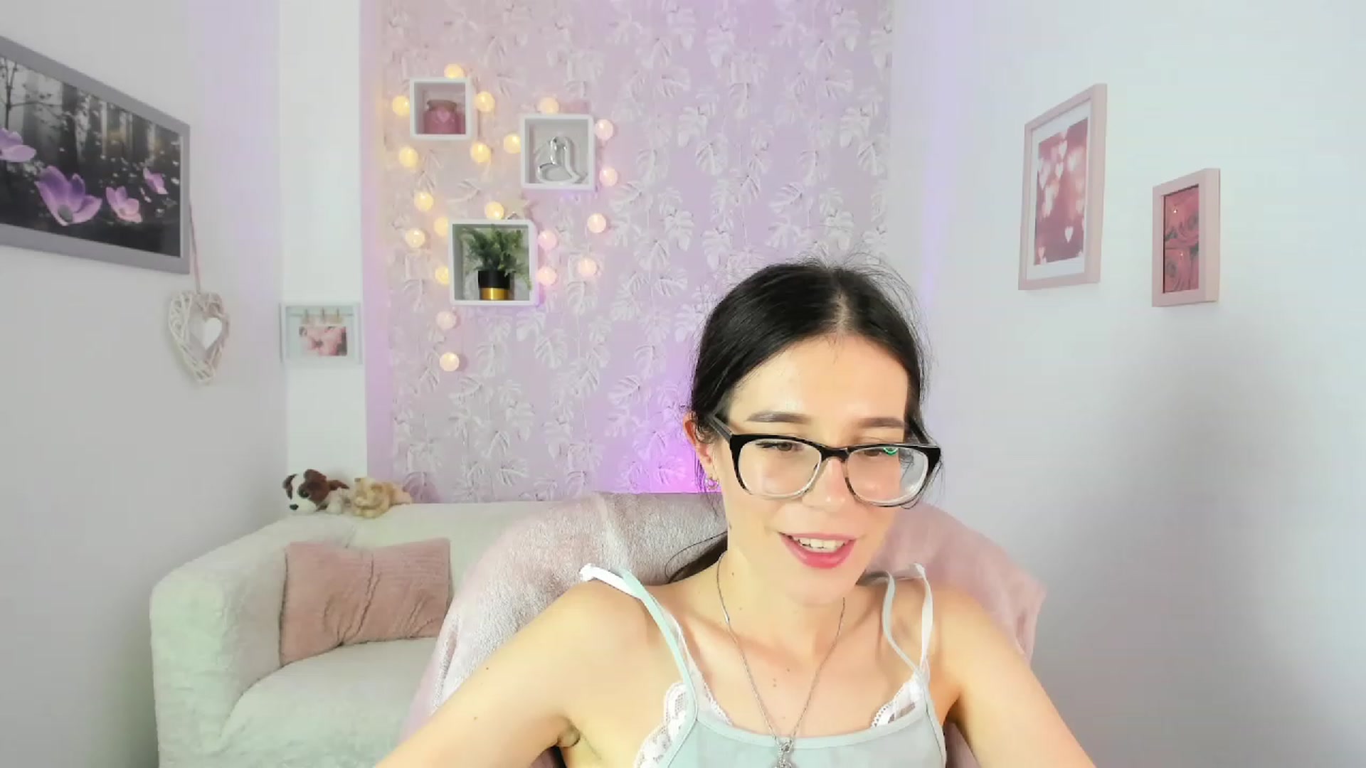 Gallery image thumbnail from Alex_Coal18's myfreecams stream on, 09/19/2023, 12:01 image 10 of 20