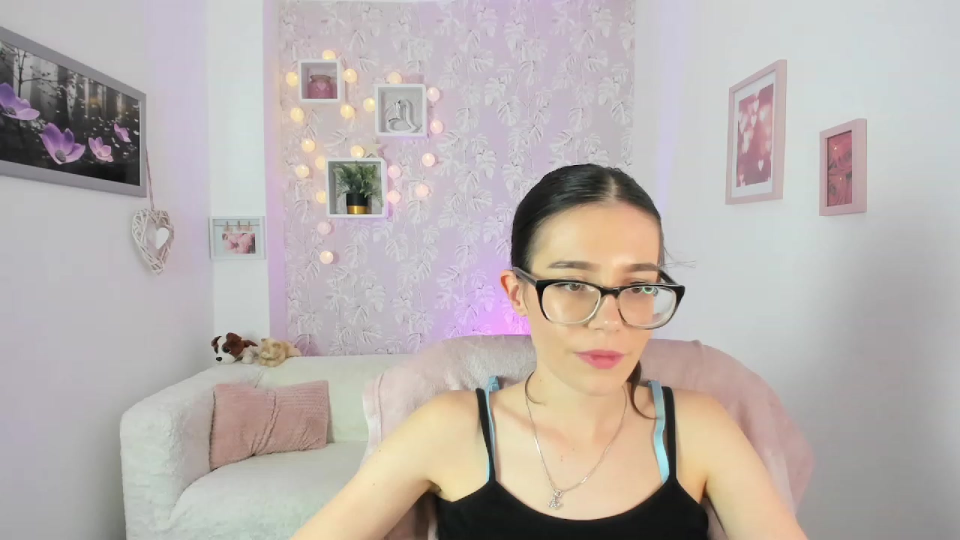 Gallery image thumbnail from Alex_Coal18's myfreecams stream on, 09/20/2023, 09:39 image 18 of 20