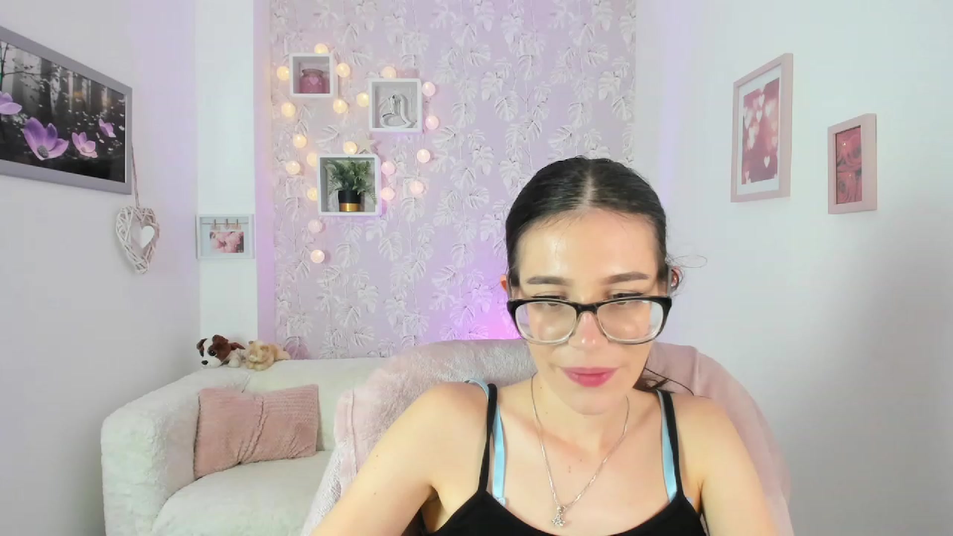 Gallery image thumbnail from Alex_Coal18's myfreecams stream on, 09/20/2023, 10:02 image 8 of 20
