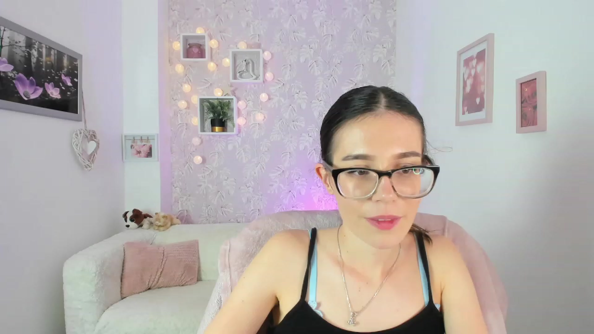 Gallery image thumbnail from Alex_Coal18's myfreecams stream on, 09/20/2023, 10:02 image 2 of 20