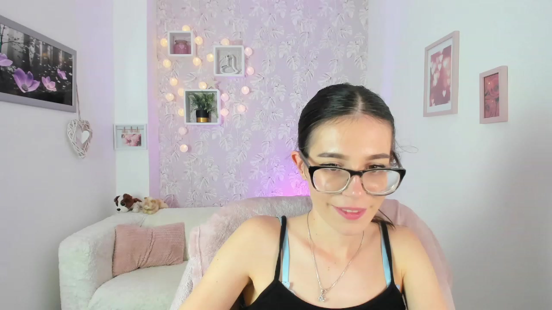 Gallery image thumbnail from Alex_Coal18's myfreecams stream on, 09/20/2023, 10:02 image 4 of 20