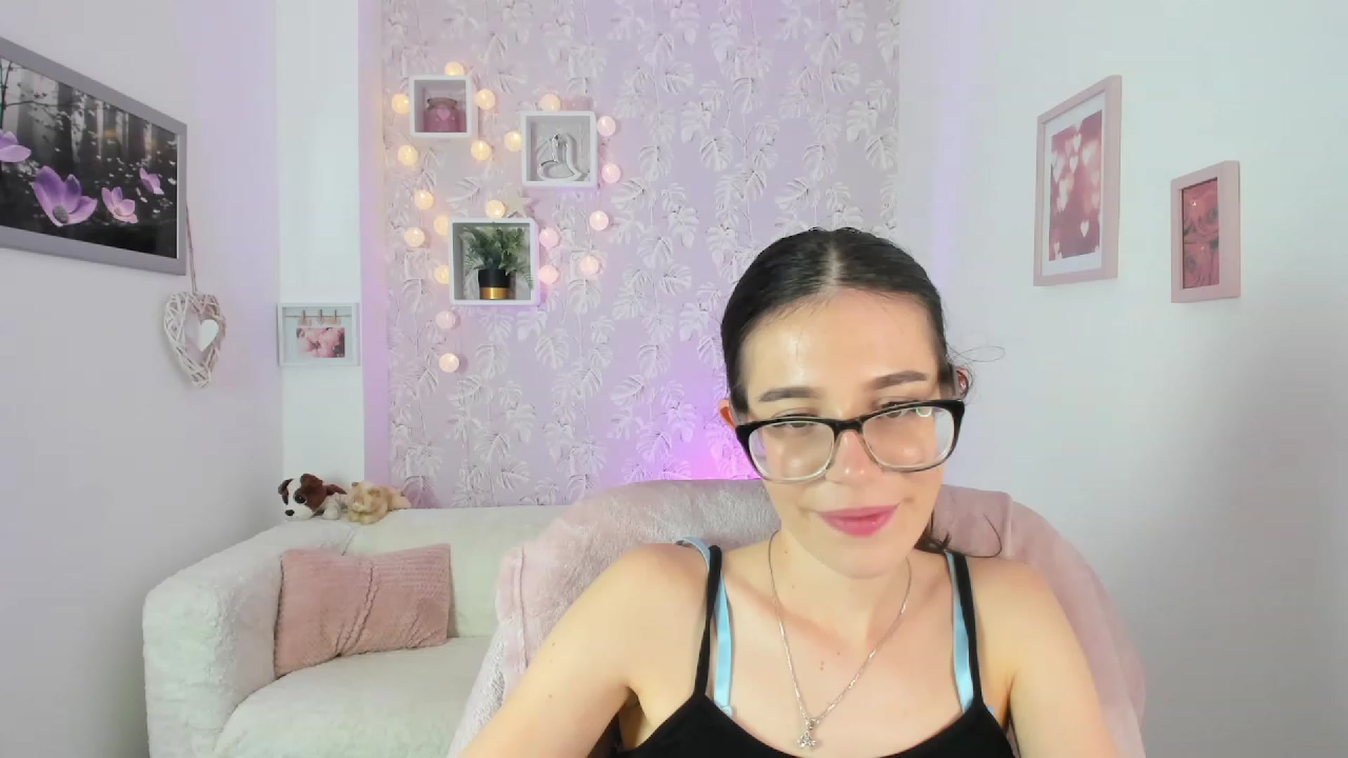 Gallery image thumbnail from Alex_Coal18's myfreecams stream on, 09/20/2023, 10:02 image 10 of 20