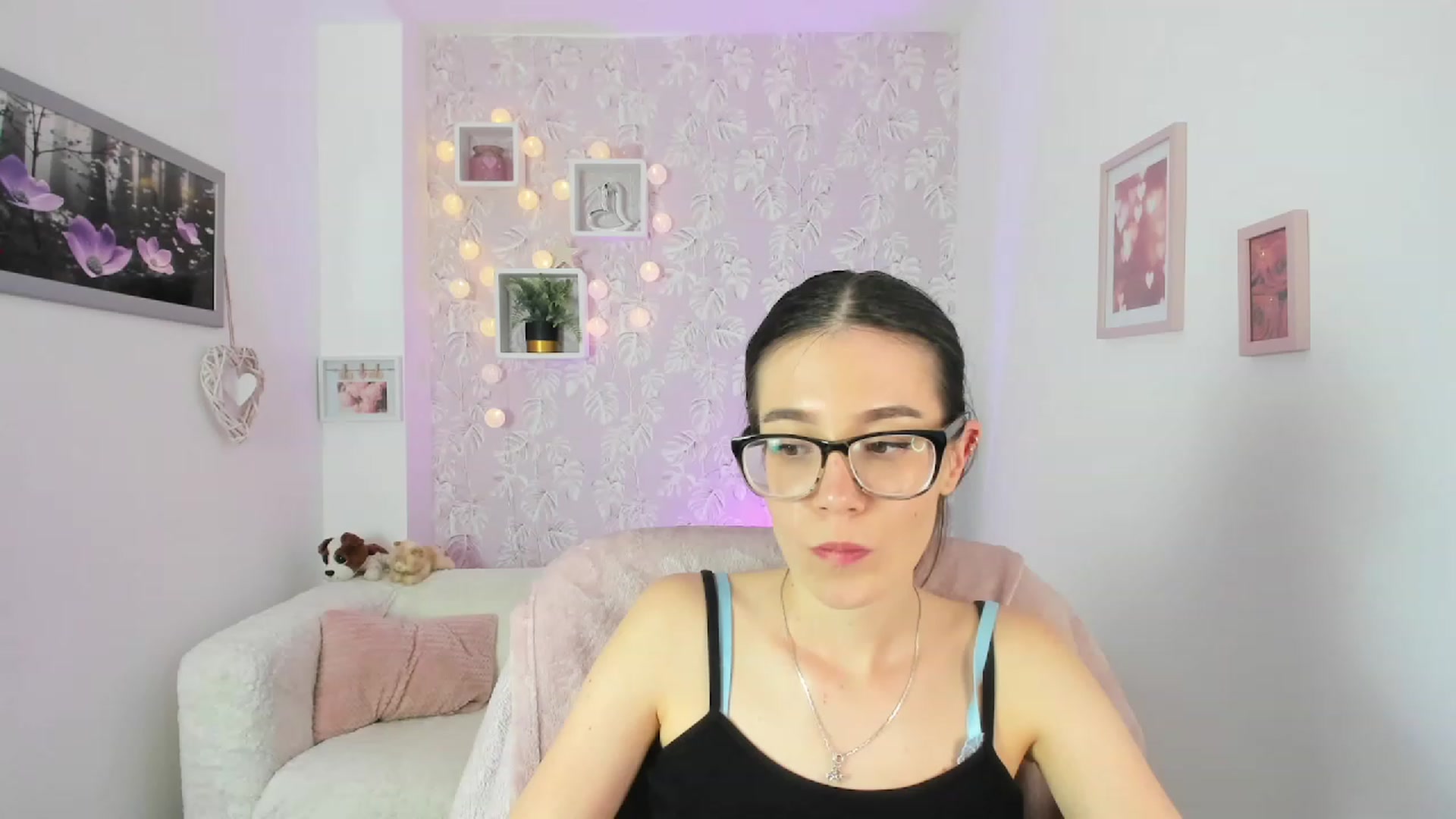 Gallery image thumbnail from Alex_Coal18's myfreecams stream on, 09/20/2023, 11:47 image 3 of 20