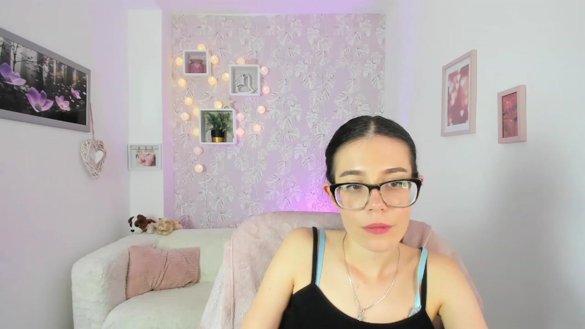Gallery image thumbnail from Alex_Coal18's myfreecams stream on, 09/20/2023, 11:47 image 10 of 20