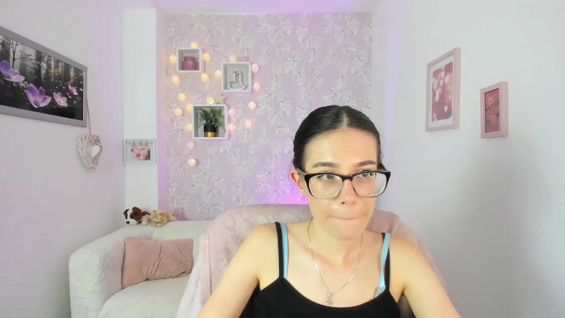 Gallery image thumbnail from Alex_Coal18's myfreecams stream on, 09/20/2023, 11:47 image 4 of 20