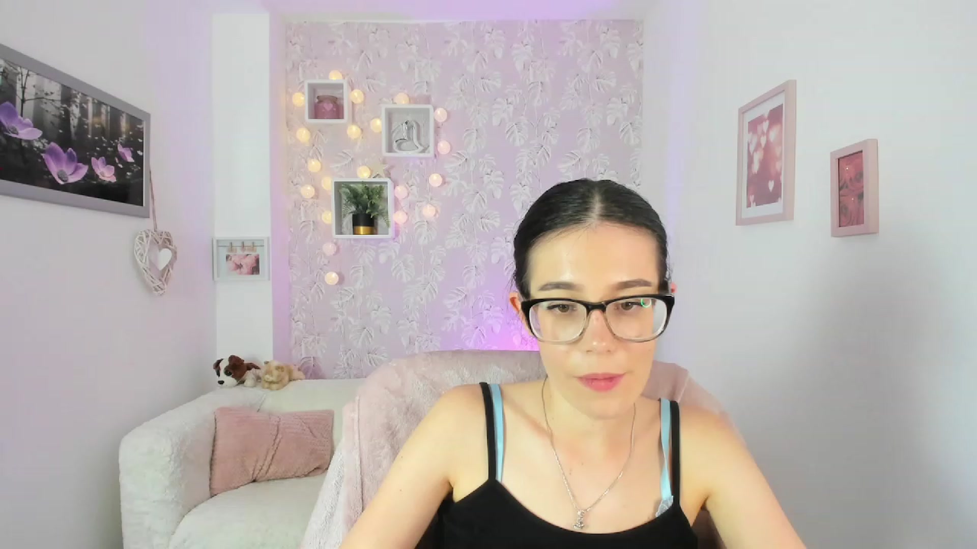 Gallery image thumbnail from Alex_Coal18's myfreecams stream on, 09/20/2023, 11:47 image 2 of 20