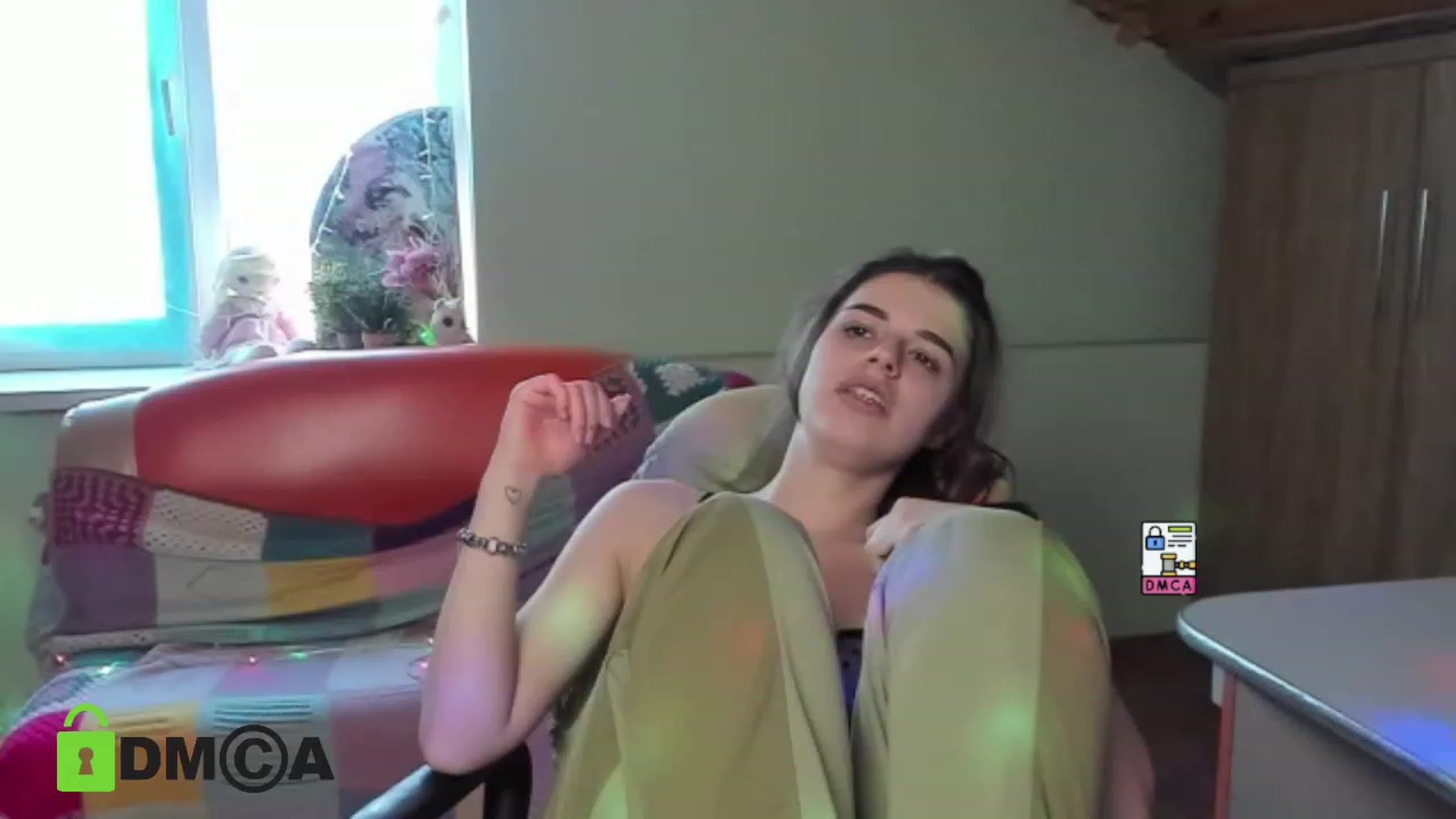 Gallery image thumbnail from Alex_Sweet_'s myfreecams stream on, 03/15/2023, 07:57 image 9 of 20