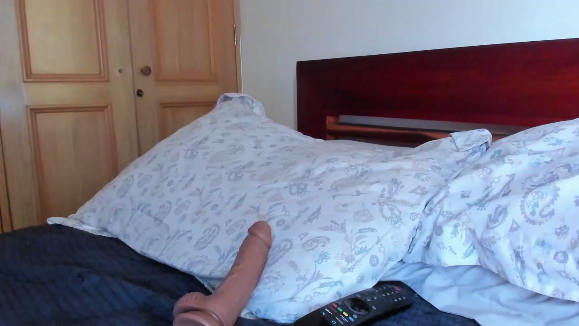 Gallery image thumbnail from Alex_morani's myfreecams stream on, 11/15/2022, 19:39 image 17 of 20