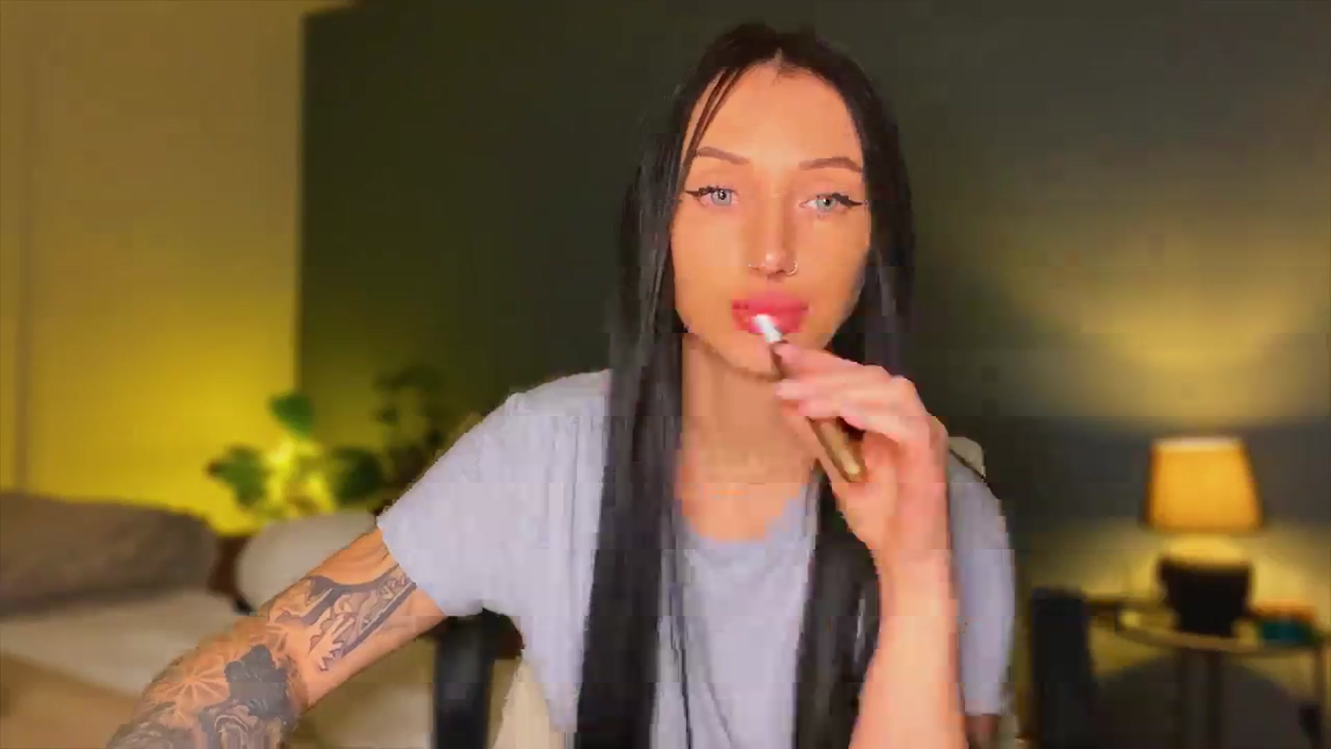 Gallery image thumbnail from AlexaAlexx's myfreecams stream on, 12/06/2023, 07:50 image 3 of 20
