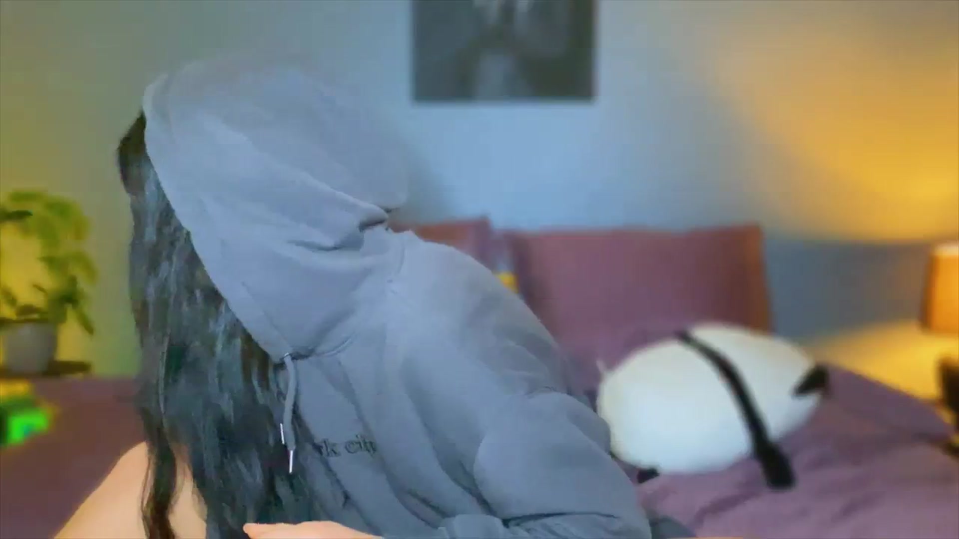 Gallery image thumbnail from AlexaAlexx's myfreecams stream on, 12/07/2023, 16:15 image 14 of 20