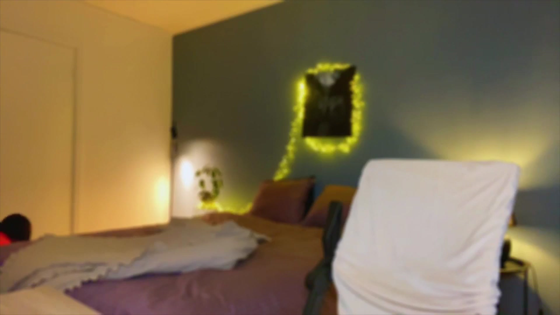 Gallery image thumbnail from AlexaAlexx's myfreecams stream on, 12/19/2023, 15:41 image 3 of 20