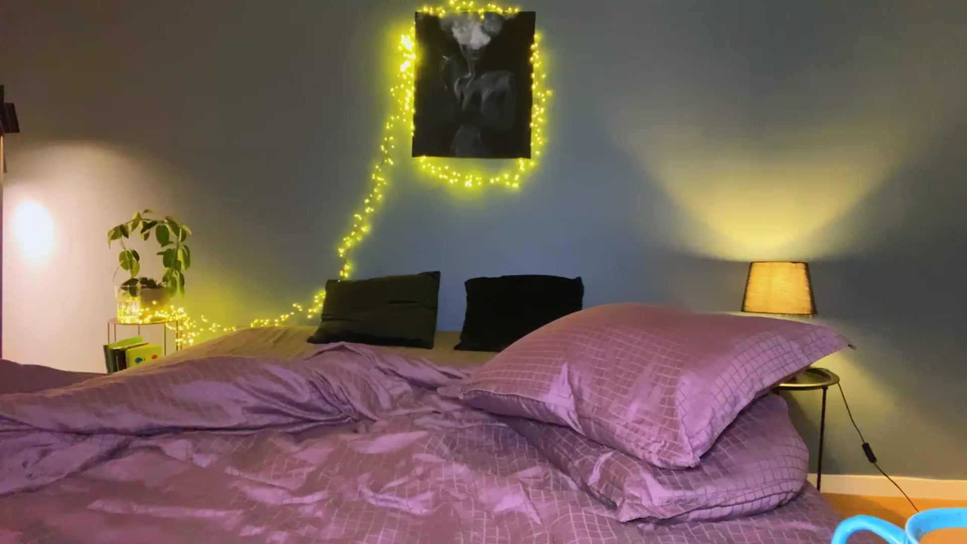 Gallery image thumbnail from AlexaAlexx's myfreecams stream on, 12/21/2023, 07:15 image 8 of 20